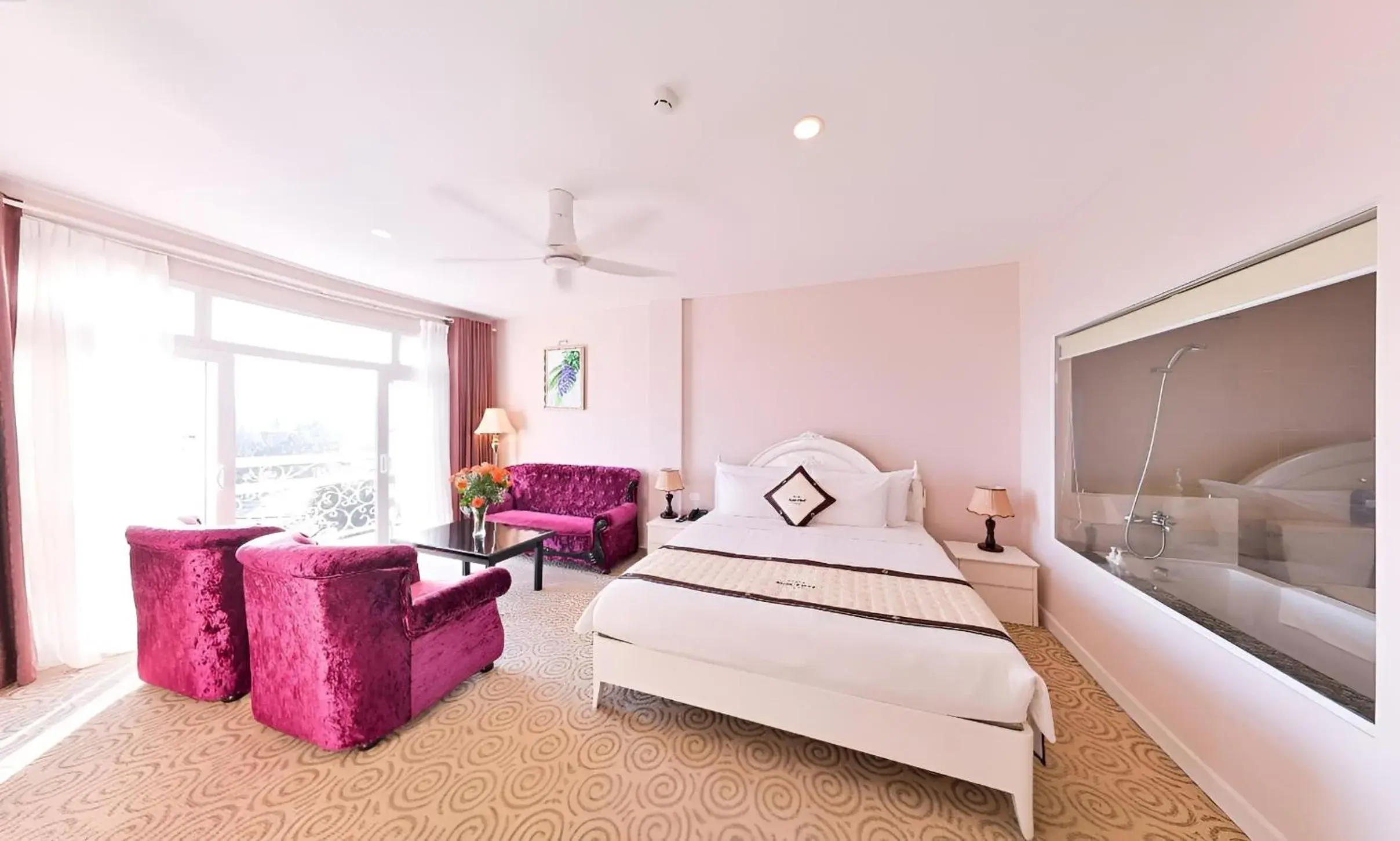 Suite in Ngoc Phat Dalat Hotel Suite in Ngoc Phat Dalat Hotel