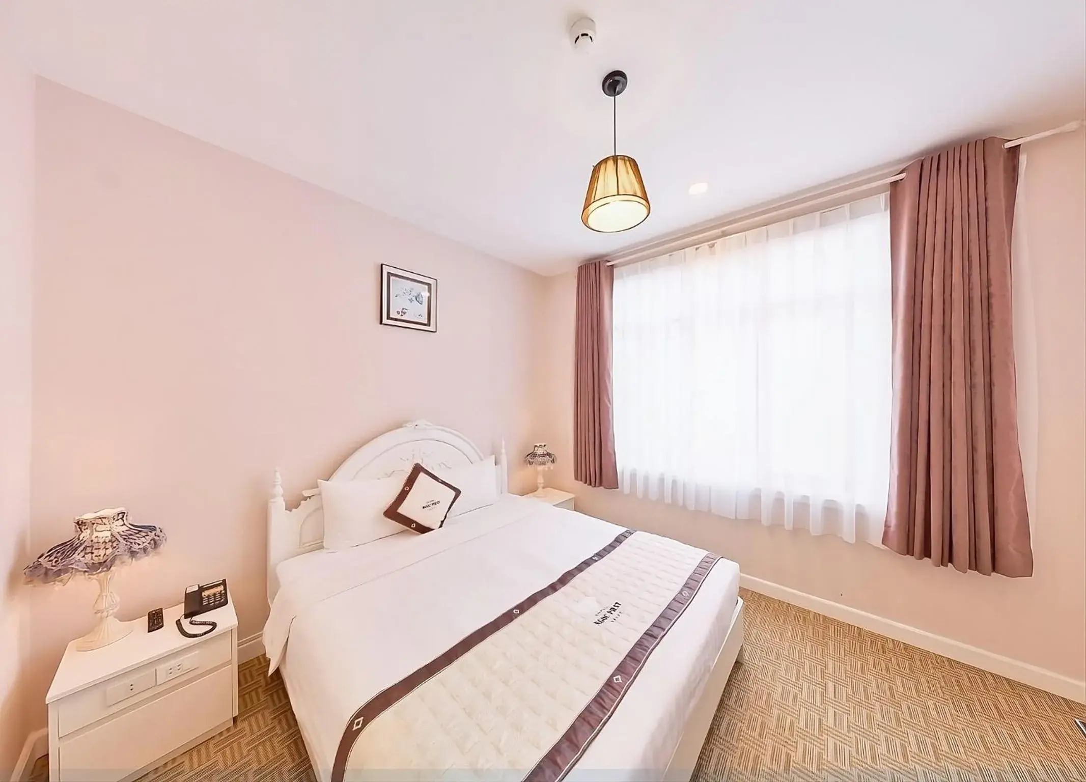 Standard Double Room in Ngoc Phat Dalat Hotel Standard Double Room in Ngoc Phat Dalat Hotel