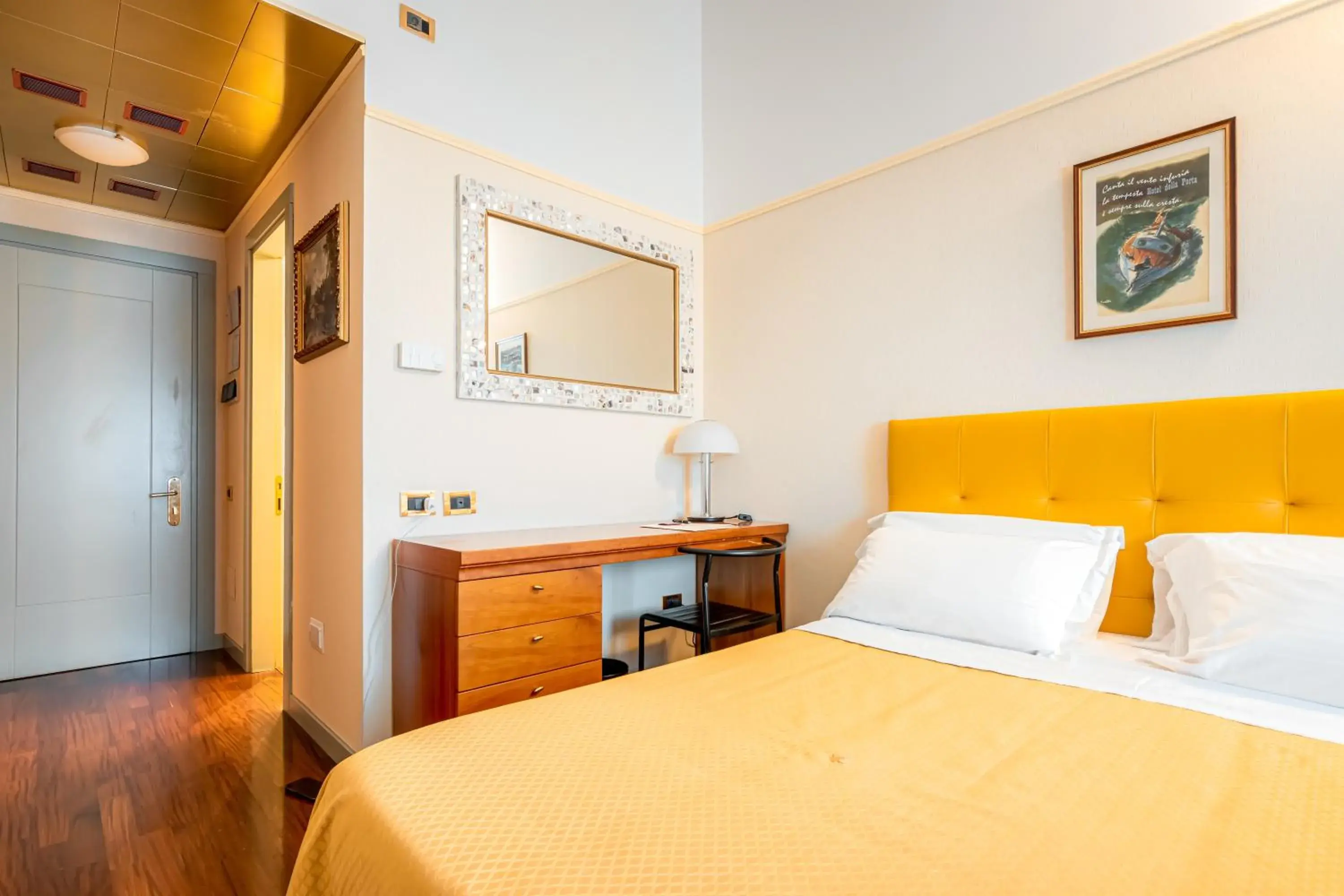 Double Room - single occupancy in Hotel Della Porta Double Room - single occupancy in Hotel Della Porta