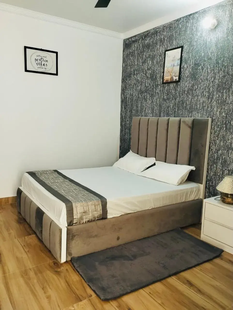 Deluxe Queen Room in Mrig Valley Resort, Homestay & Banquet Deluxe Queen Room in Mrig Valley Resort, Homestay & Banquet