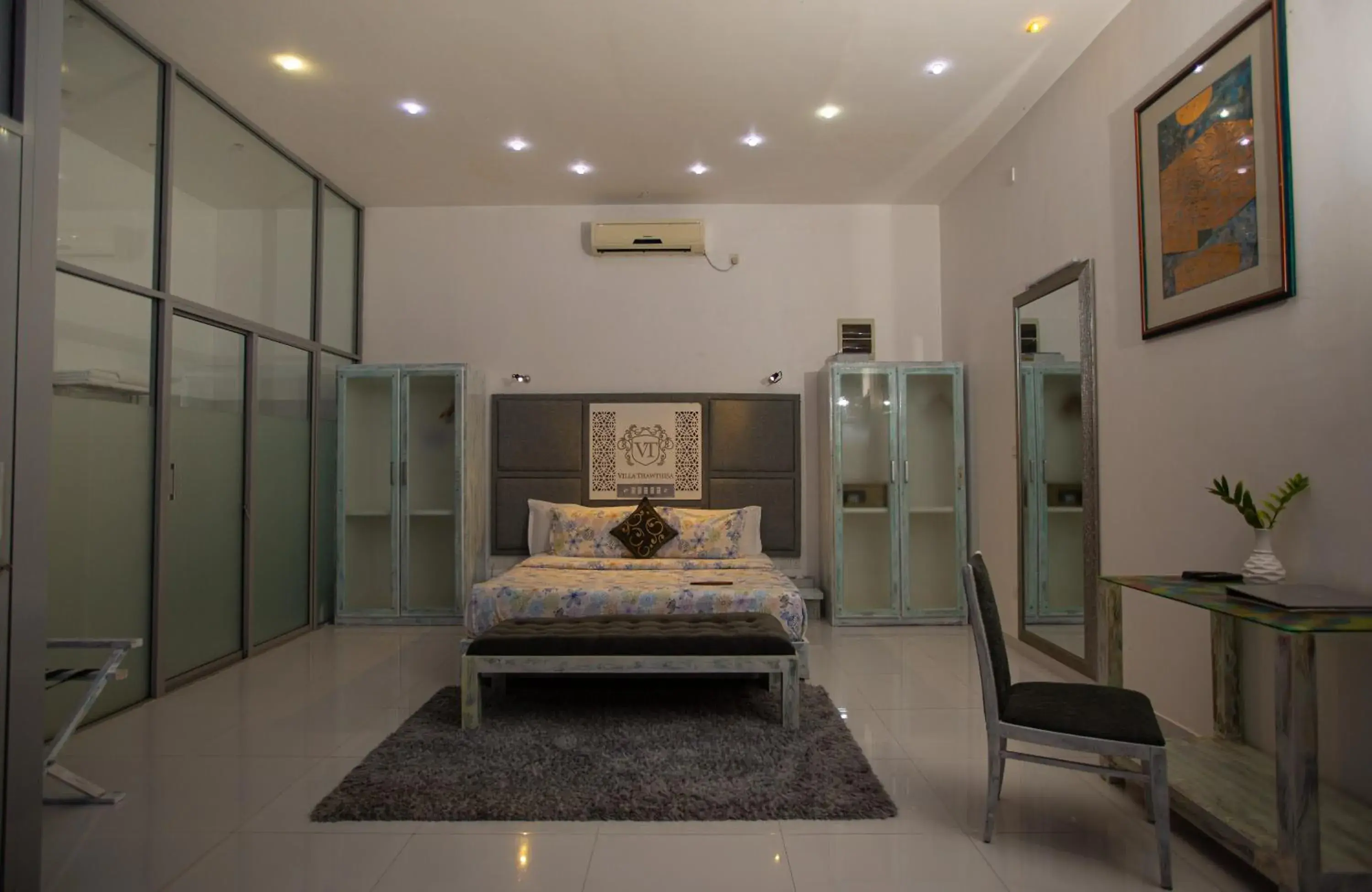 Superior Double Room with Sea View and Direct Pool Access in Villa Thawthisa The Boutique Hotel Unawatuna Superior Double Room with Sea View and Direct Pool Access in Villa Thawthisa The Boutique Hotel Unawatuna