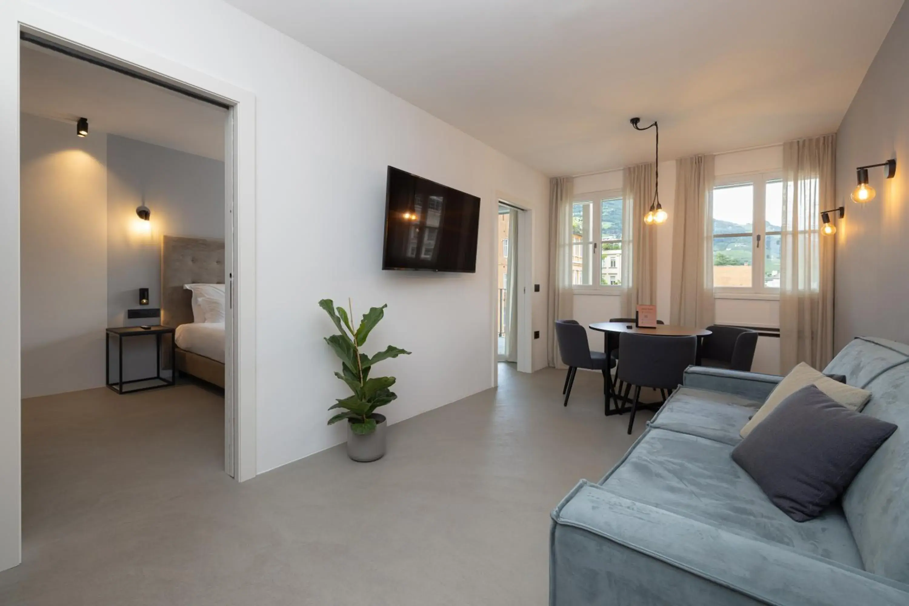 Deluxe One-Bedroom Apartment - single occupancy in Residence - Palais Hörtenberg Deluxe One-Bedroom Apartment - single occupancy in Residence - Palais Hörtenberg