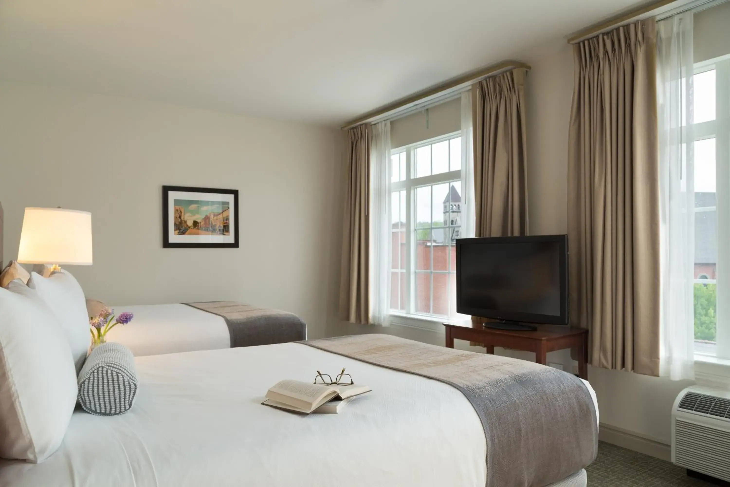 Queen Suite in Hotel Anthracite Queen Suite in Hotel Anthracite