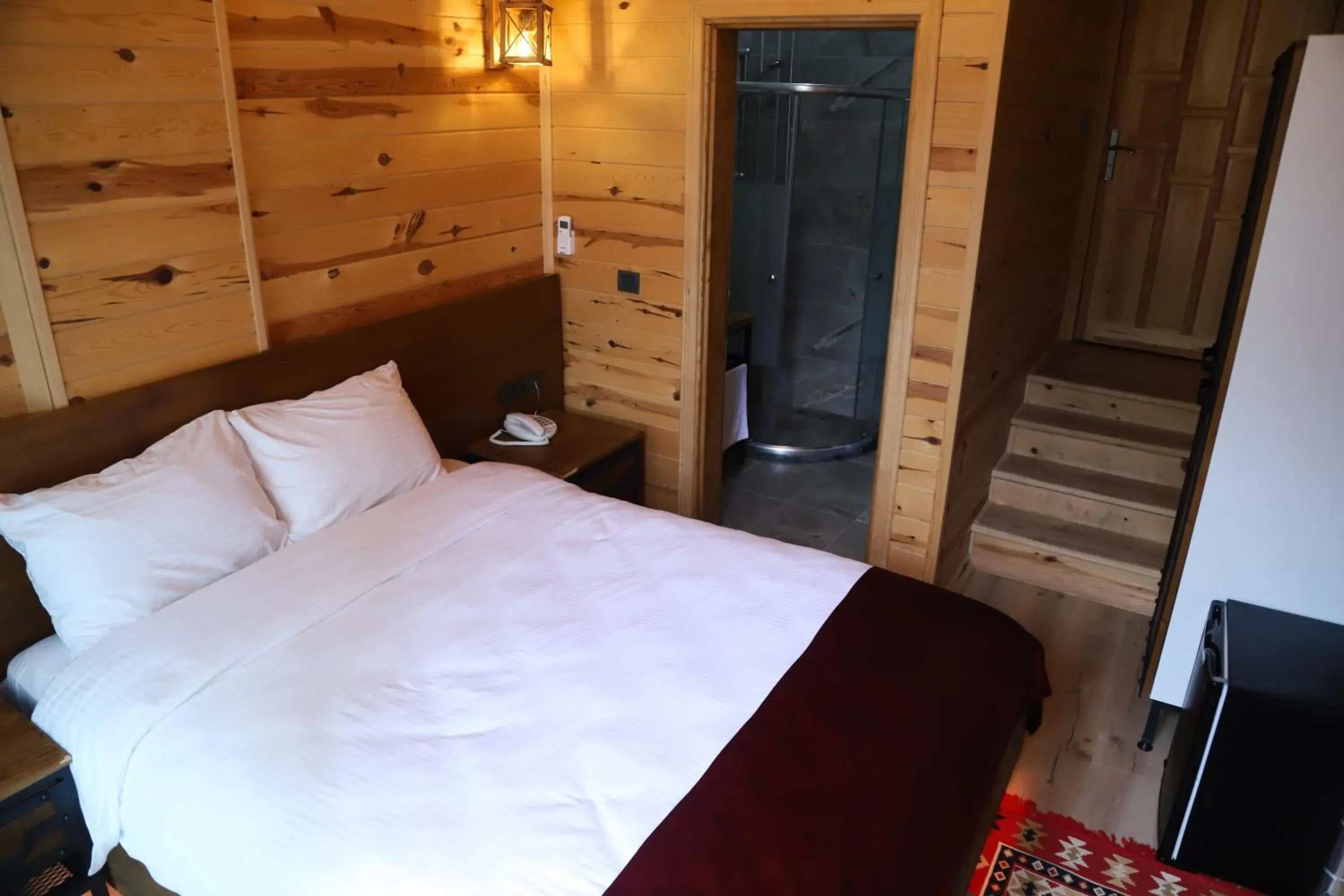 Deluxe Double or Twin Room with River View in Yamacda Suit Otel Deluxe Double or Twin Room with River View in Yamacda Suit Otel