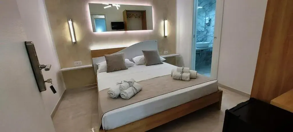 Double Room in IL GIGLIO B&B Double Room in IL GIGLIO B&B