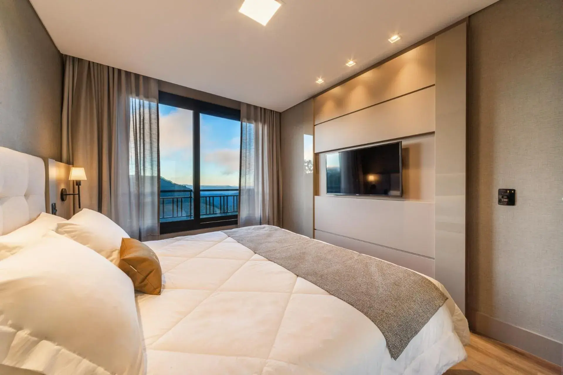 Suite with Mountain View - single occupancy in Chateau Laghetto Collection Oficial Suite with Mountain View - single occupancy in Chateau Laghetto Collection Oficial