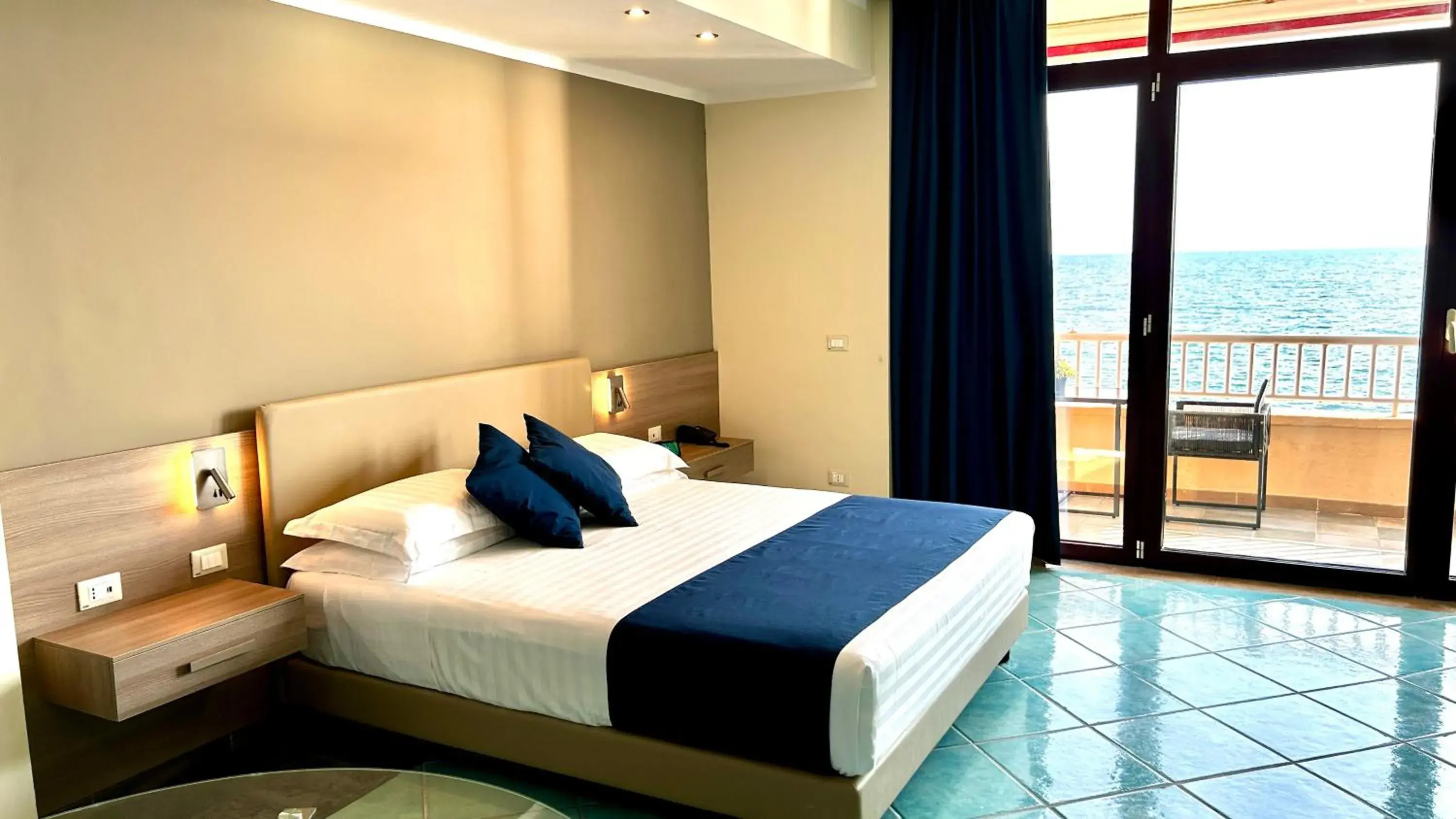 Deluxe Room in Hotel Centro Congressi Polo Nautico Deluxe Room in Hotel Centro Congressi Polo Nautico