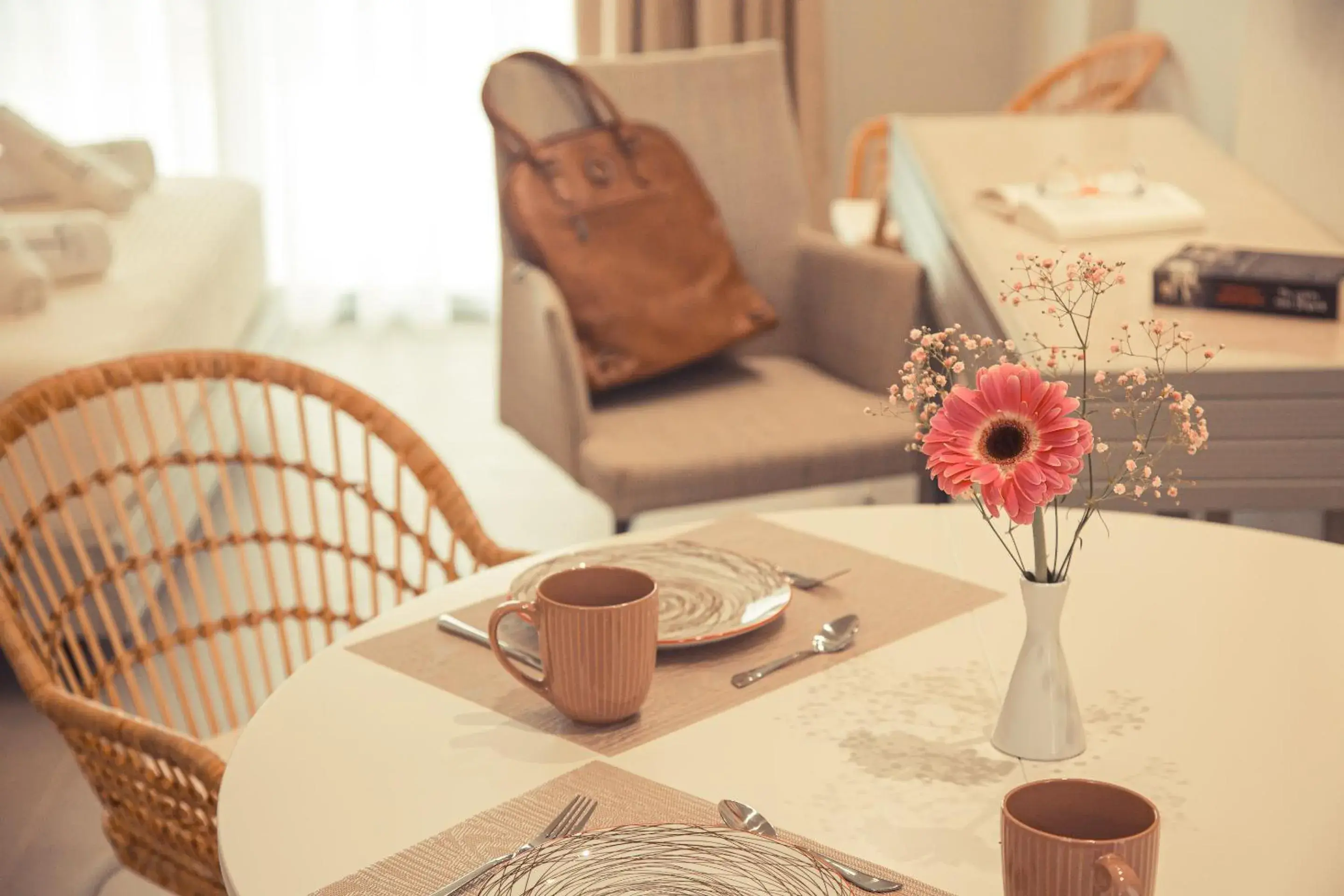 Superior Suite with Sea View in IO Luxury Pool & Hot Tub Suites Superior Suite with Sea View in IO Luxury Pool & Hot Tub Suites