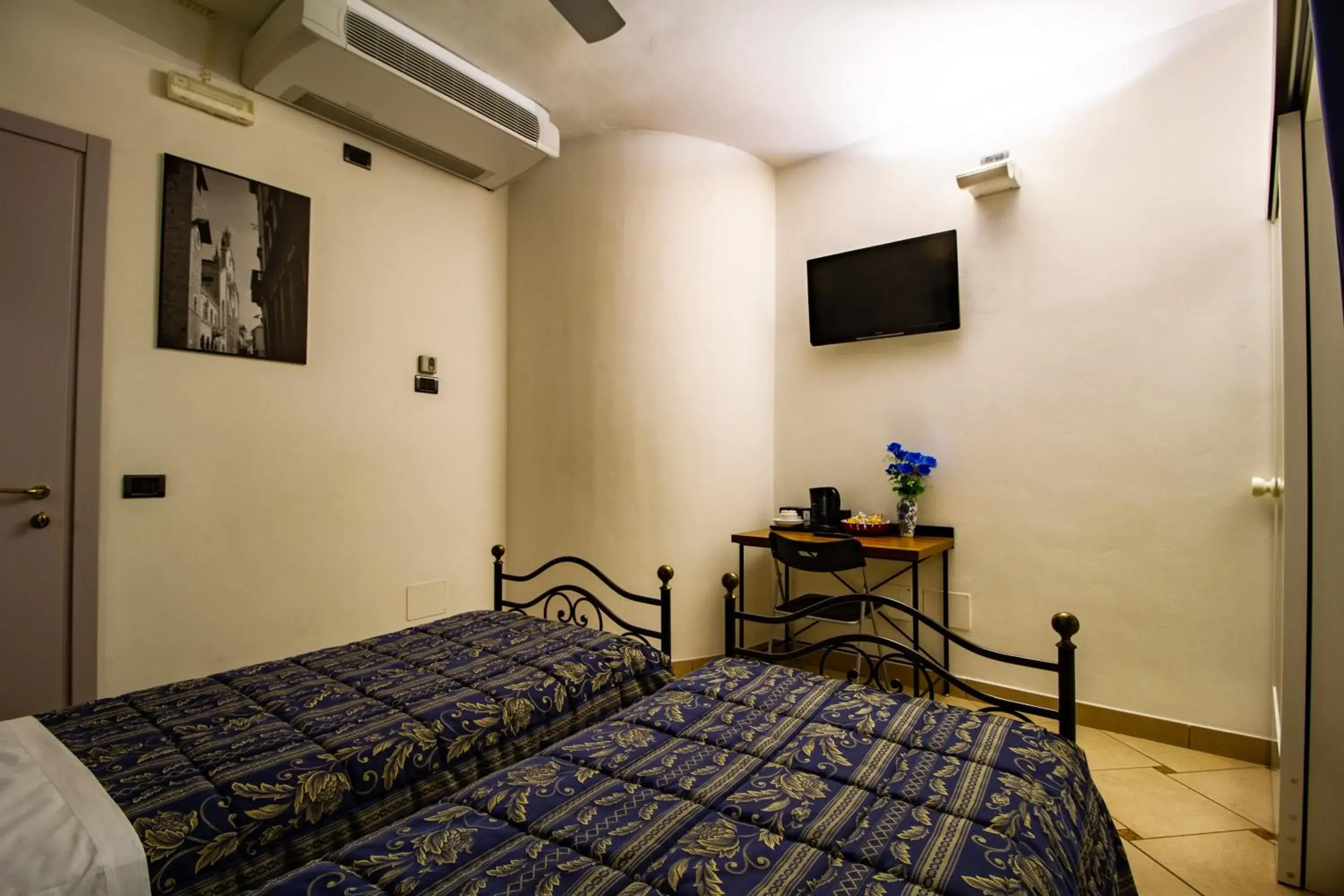 Apartment (5 People) in In Riva Al Lago Apartment (5 People) in In Riva Al Lago