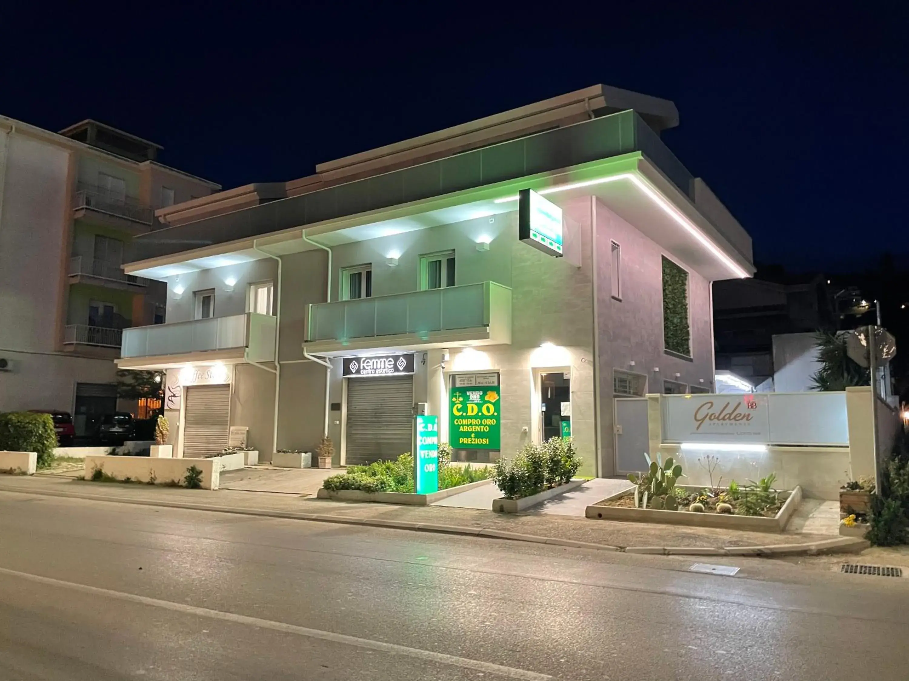 Golden apartments Golden apartments