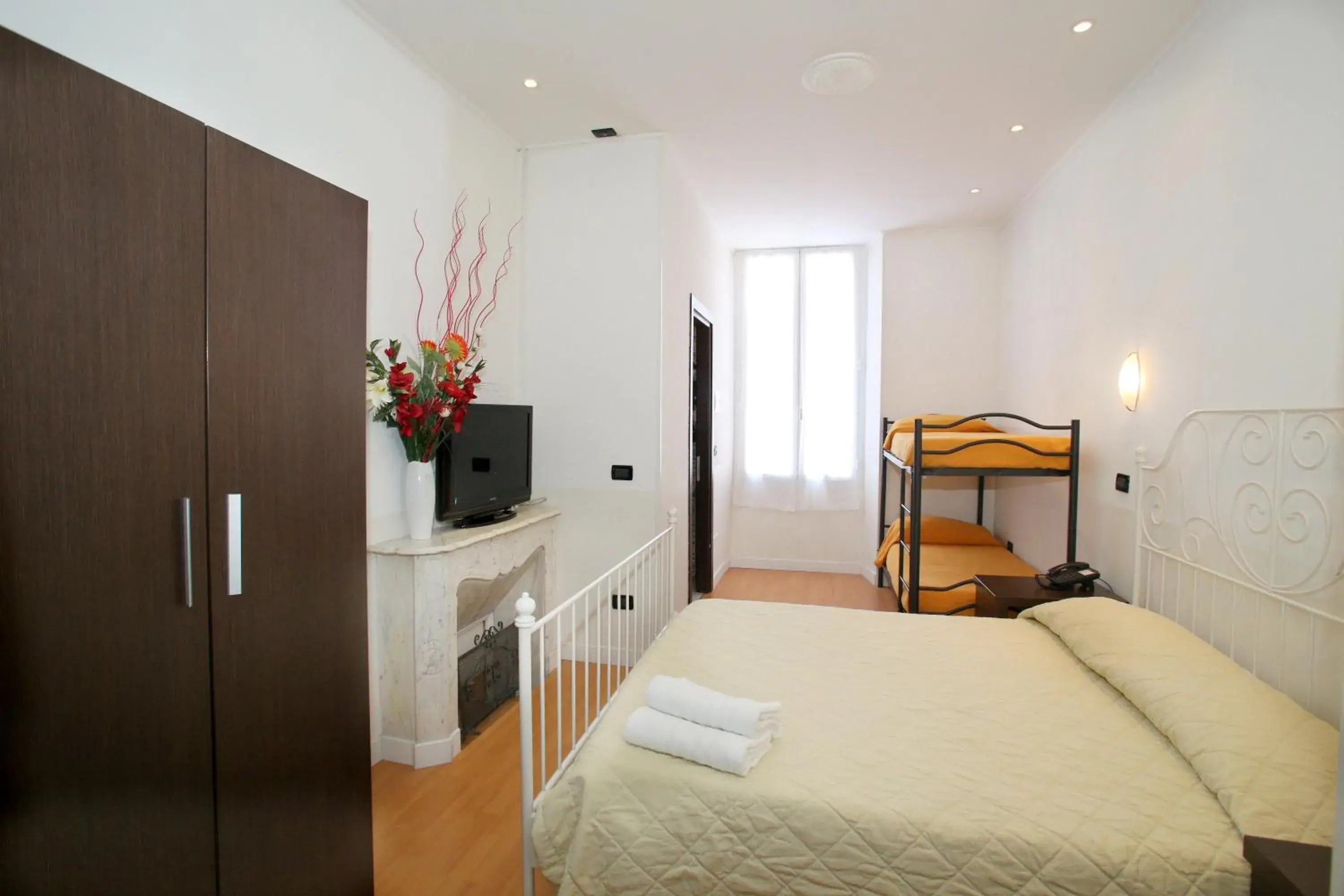 Budget Double or Twin Room in Memole Inn Sanremo Budget Double or Twin Room in Memole Inn Sanremo