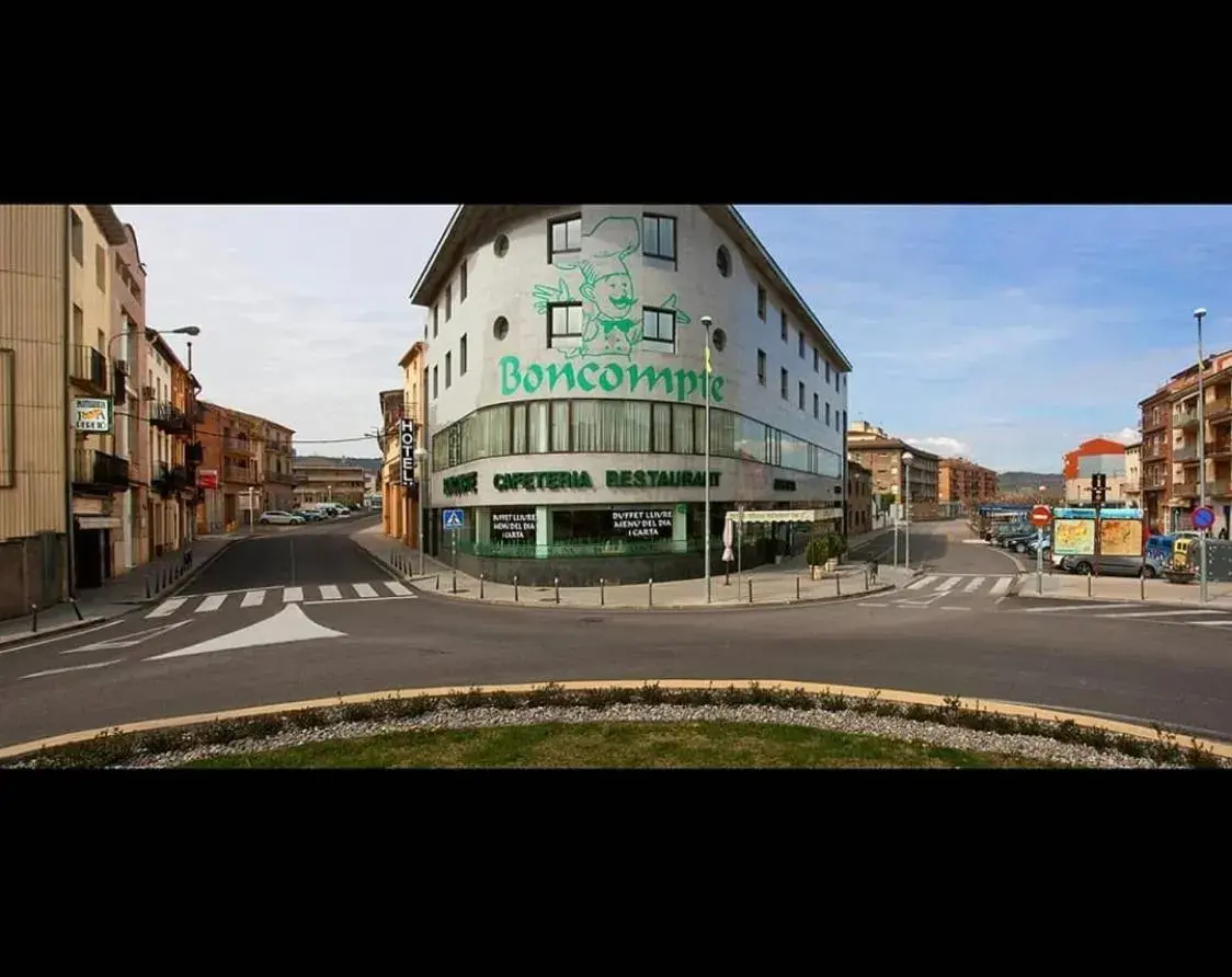 Hotel BONCOMPTE Hotel BONCOMPTE