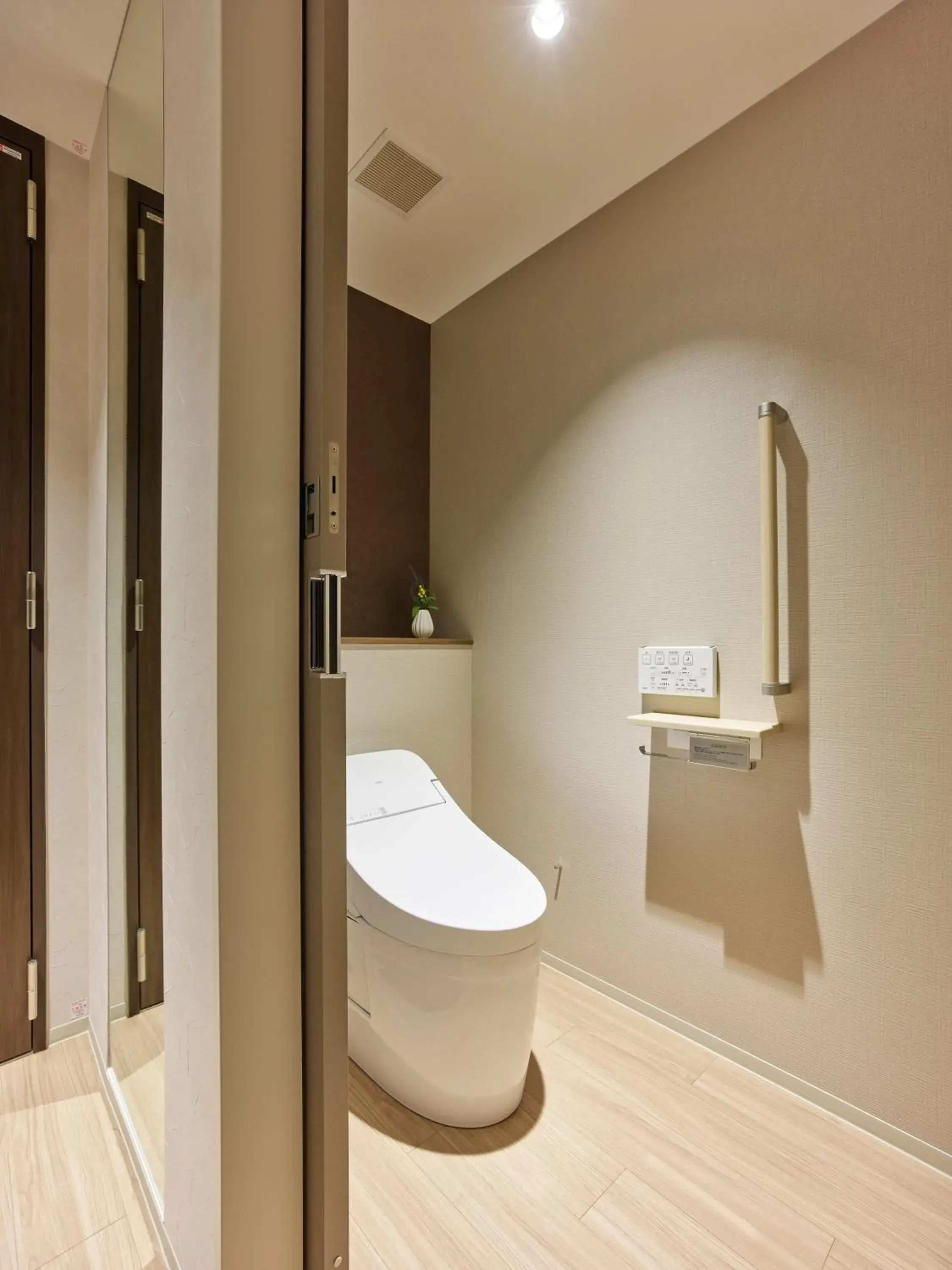 Superior Twin in Mitsui Garden Hotel Kashiwa-no-ha Park Side - Chiba Superior Twin in Mitsui Garden Hotel Kashiwa-no-ha Park Side - Chiba