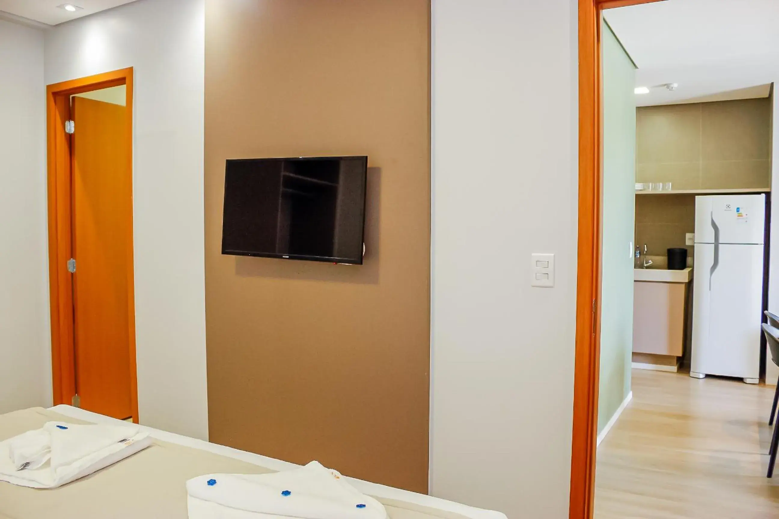 Two-Bedroom Apartment - single occupancy in Lagoa EcoTowers Resort - LAGOA OFICIAL Two-Bedroom Apartment - single occupancy in Lagoa EcoTowers Resort - LAGOA OFICIAL