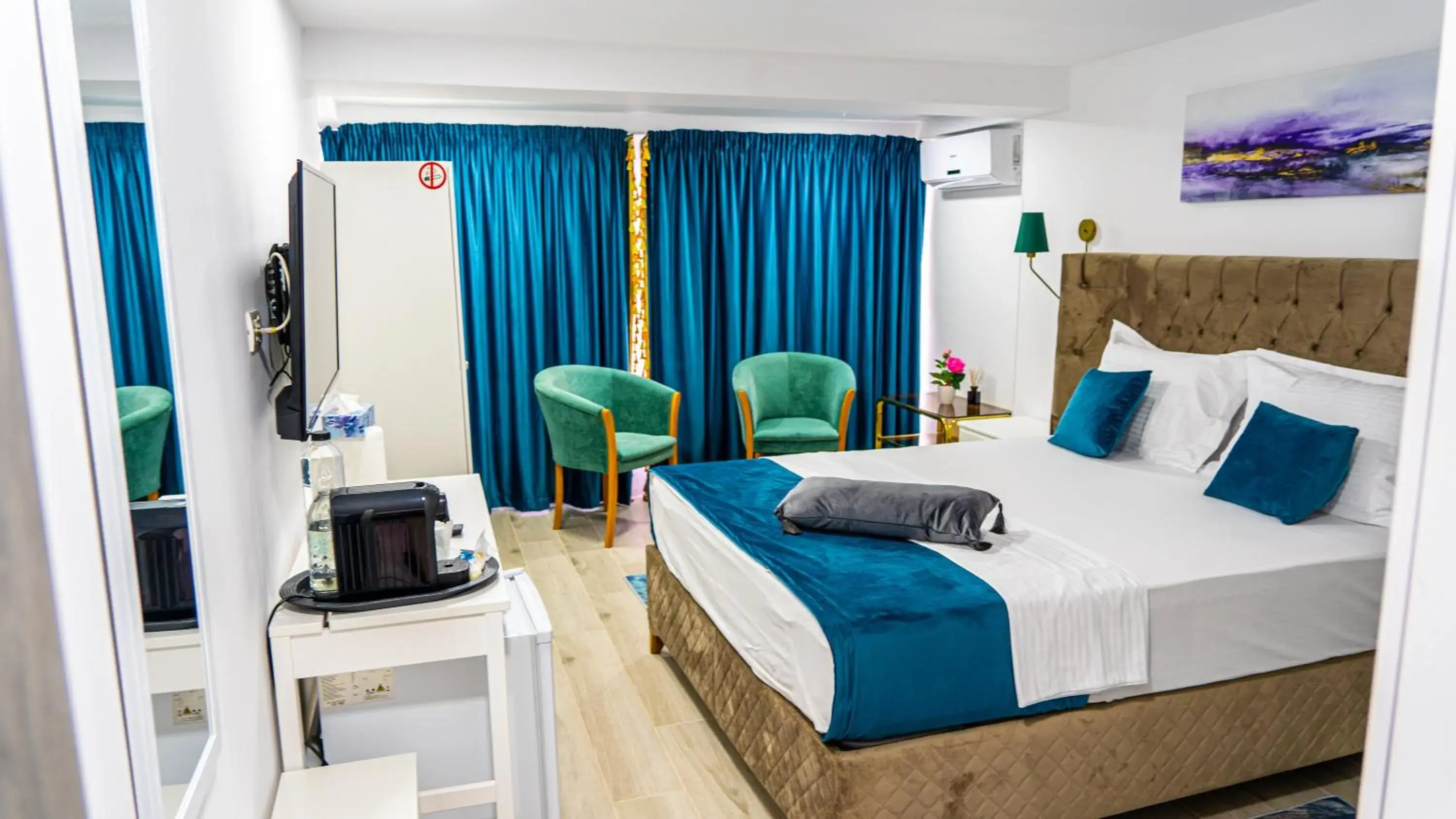 Queen Room with Garden View in Avenue Venus - Avenue Hotels Queen Room with Garden View in Avenue Venus - Avenue Hotels