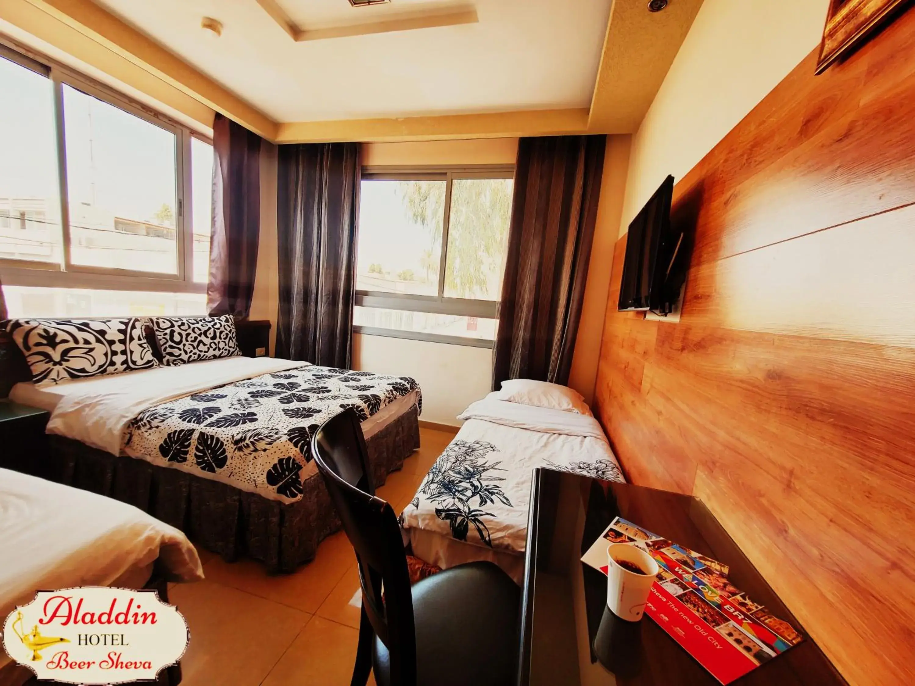 Quadruple Room in Aladdin Hotel Beer Sheva Quadruple Room in Aladdin Hotel Beer Sheva