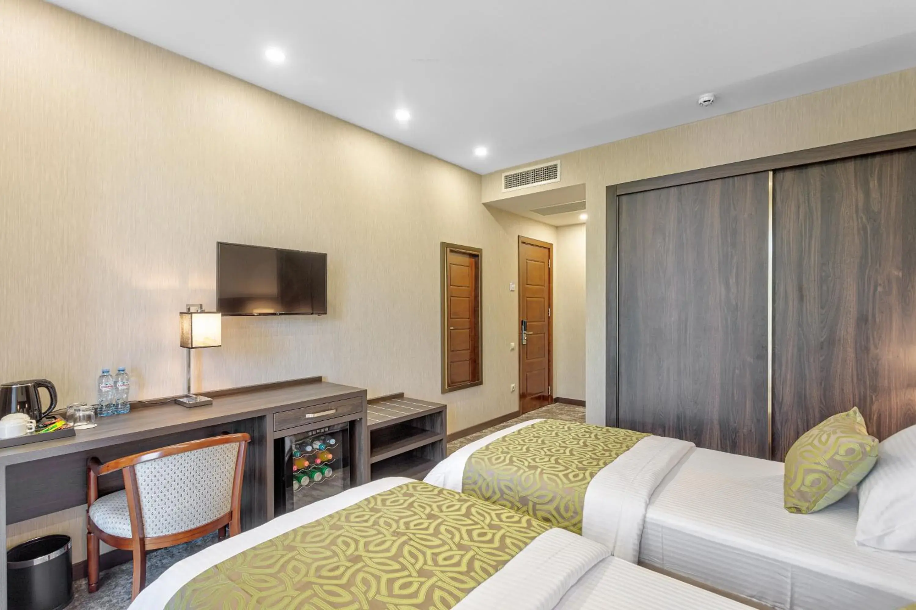 Twin Room with Garden View in Vinum Hotel Twin Room with Garden View in Vinum Hotel