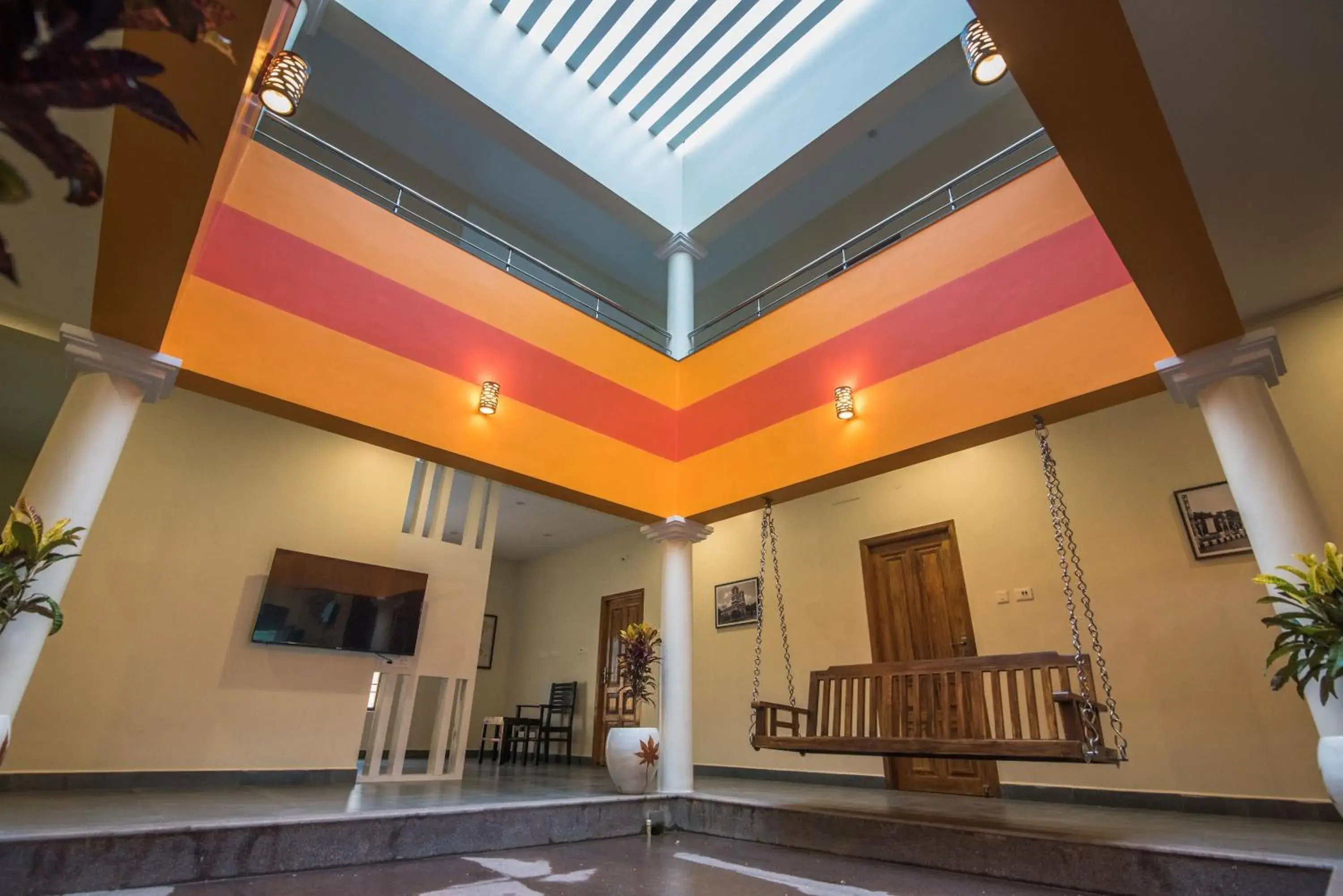 Saffron Vilva Saffron Vilva