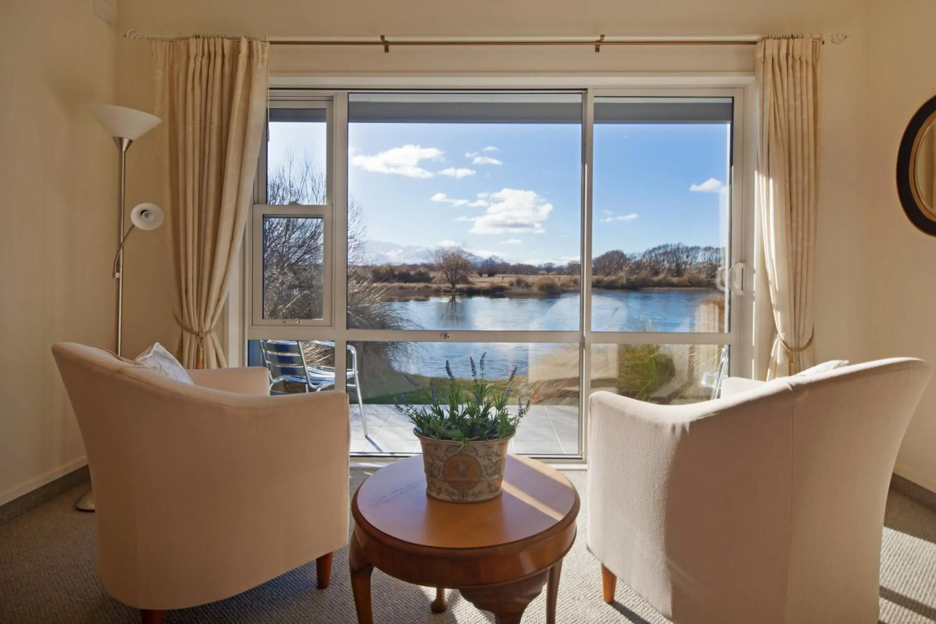 King Room in Matuka Lodge King Room in Matuka Lodge