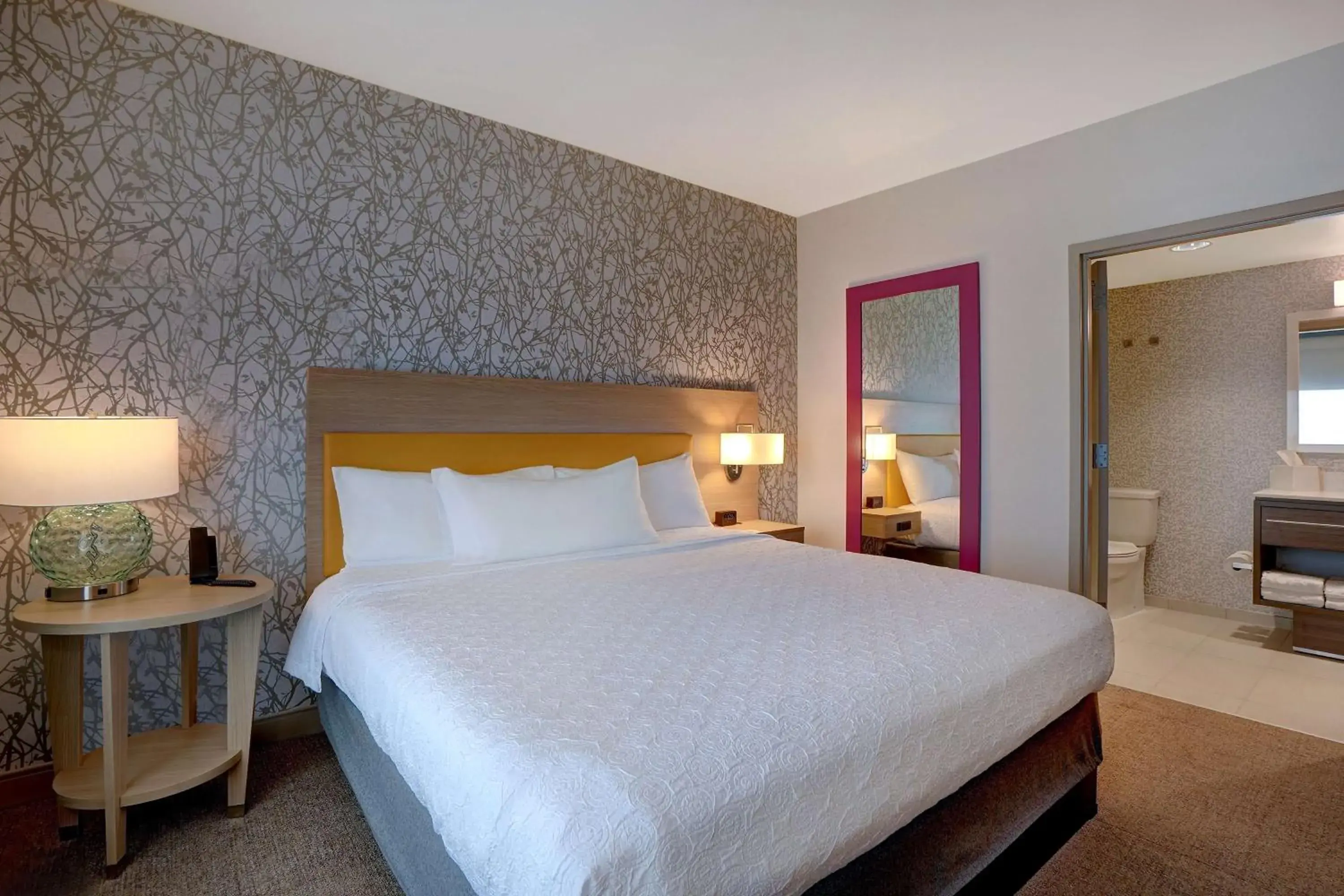 One-Bedroom King Suite in Home2 Suites By Hilton Lakewood Ranch One-Bedroom King Suite in Home2 Suites By Hilton Lakewood Ranch