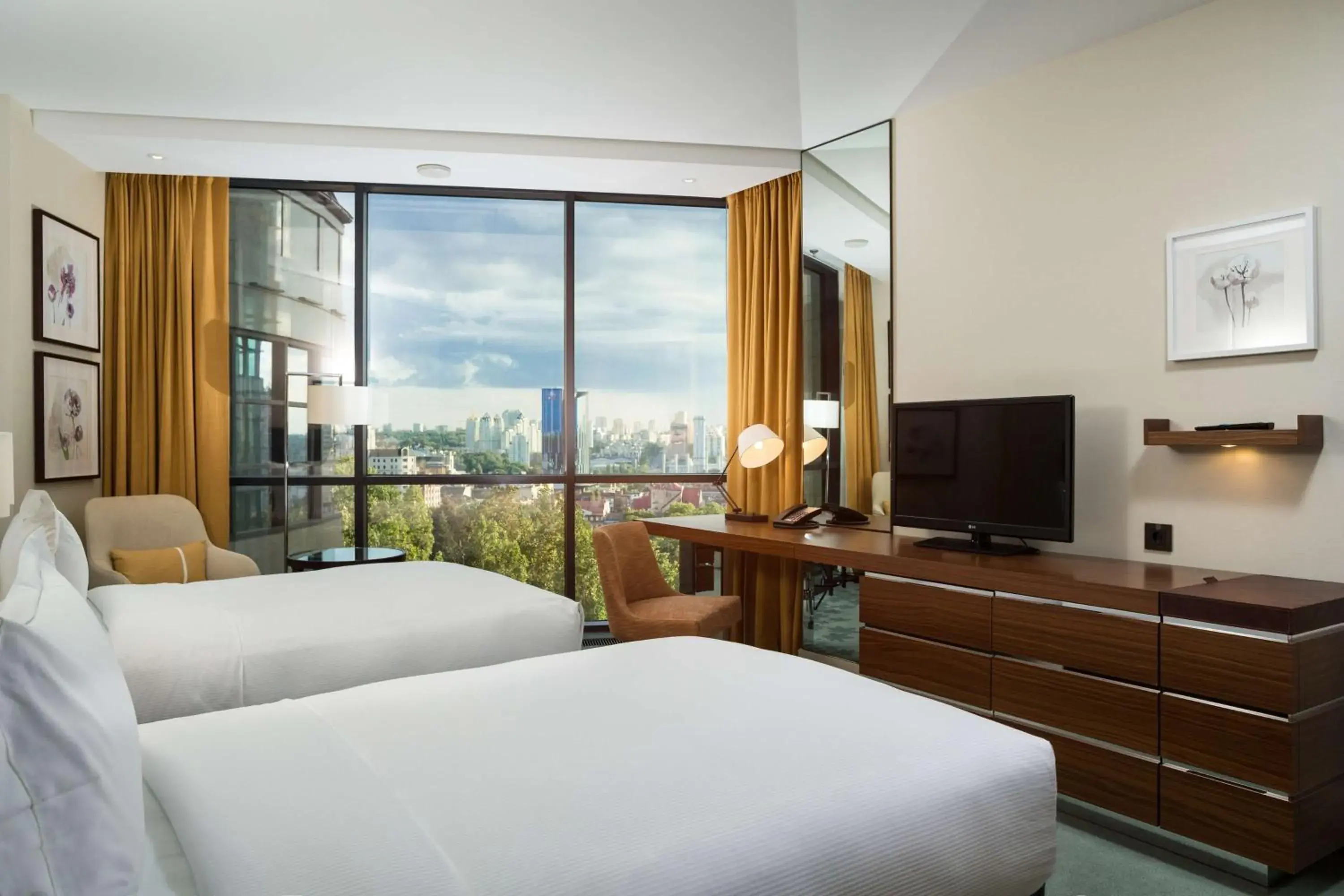 Executive Twin Room - Lounge Access in Hilton Kyiv Executive Twin Room - Lounge Access in Hilton Kyiv