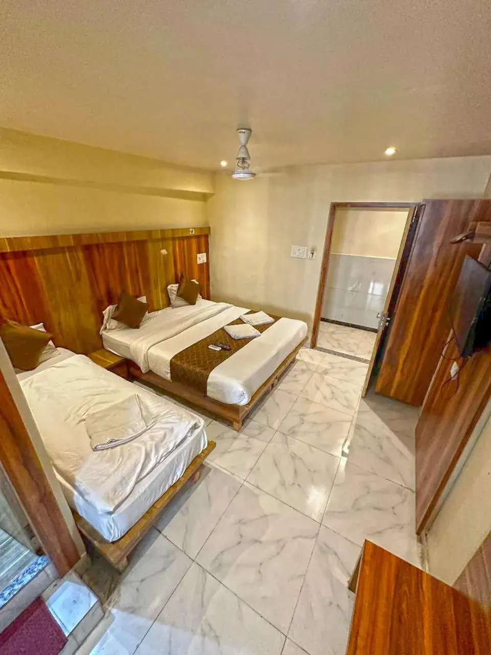 Executive Triple Room in Hotel Mourya Residency Executive Triple Room in Hotel Mourya Residency