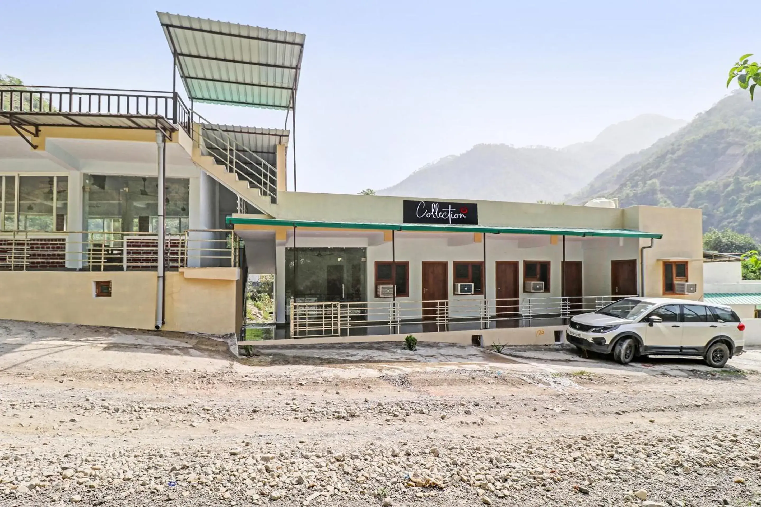 Collection O Studioz Om River Resort Collection O Studioz Om River Resort