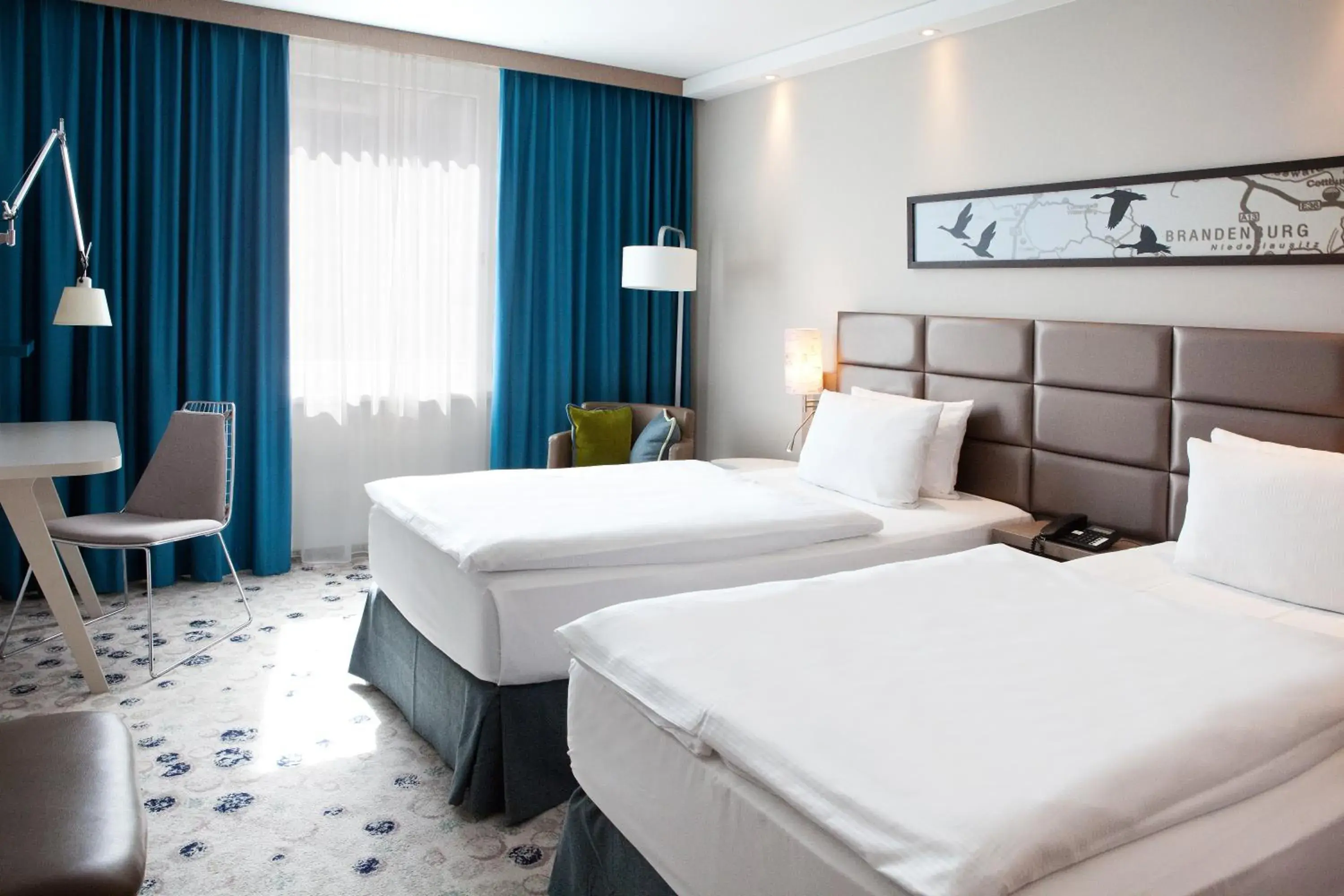 Standard Twin Room with Courtyard View in Holiday Inn Berlin City East Side by IHG Standard Twin Room with Courtyard View in Holiday Inn Berlin City East Side by IHG