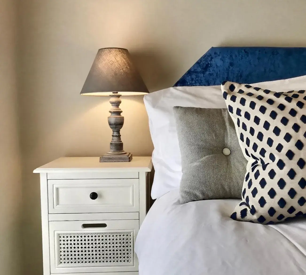 Double Room with Shower- Pets not allowed in Grove House Double Room with Shower- Pets not allowed in Grove House