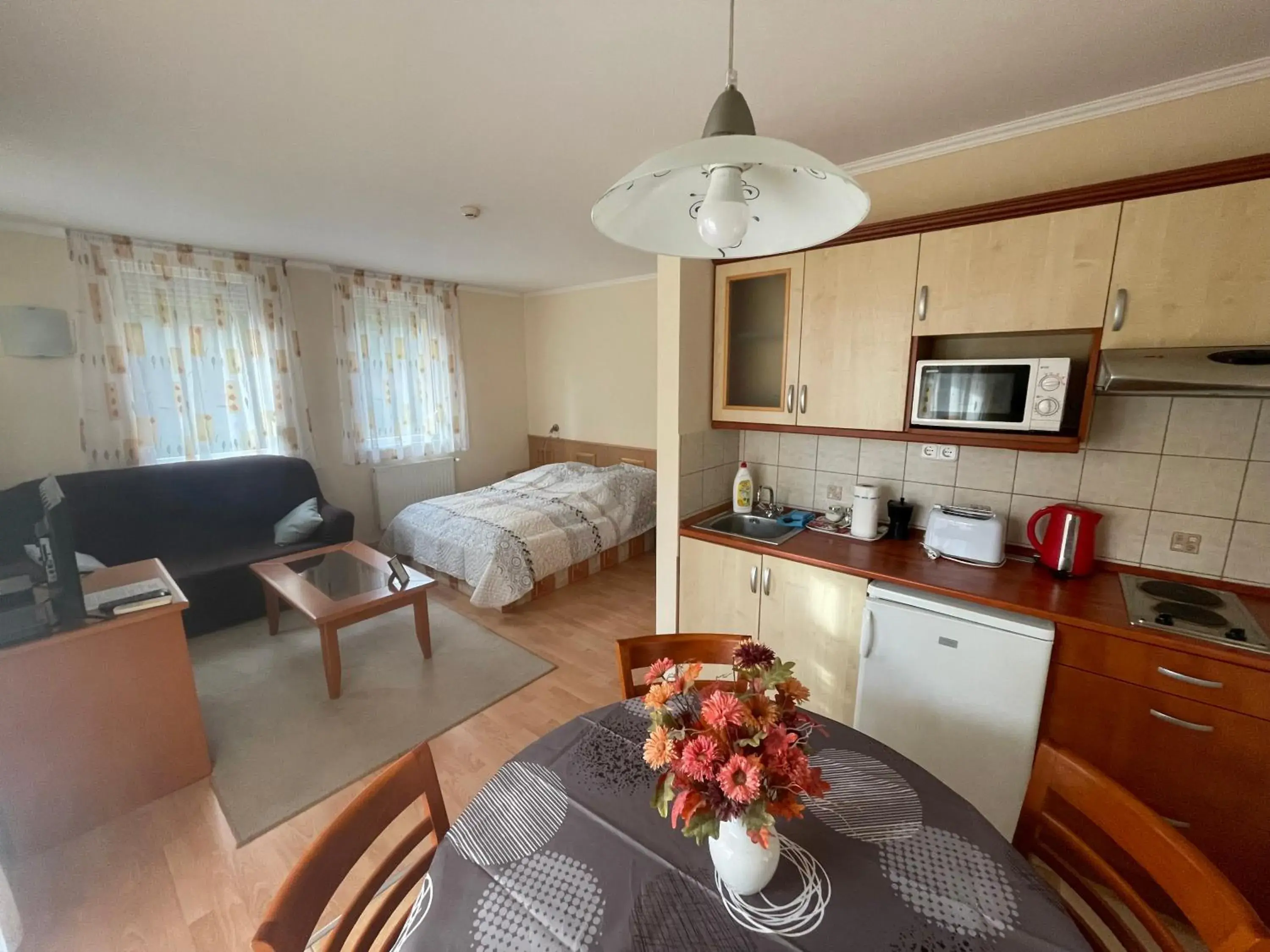 Studio with Terrace in Garda Wellness Apartmanház Studio with Terrace in Garda Wellness Apartmanház