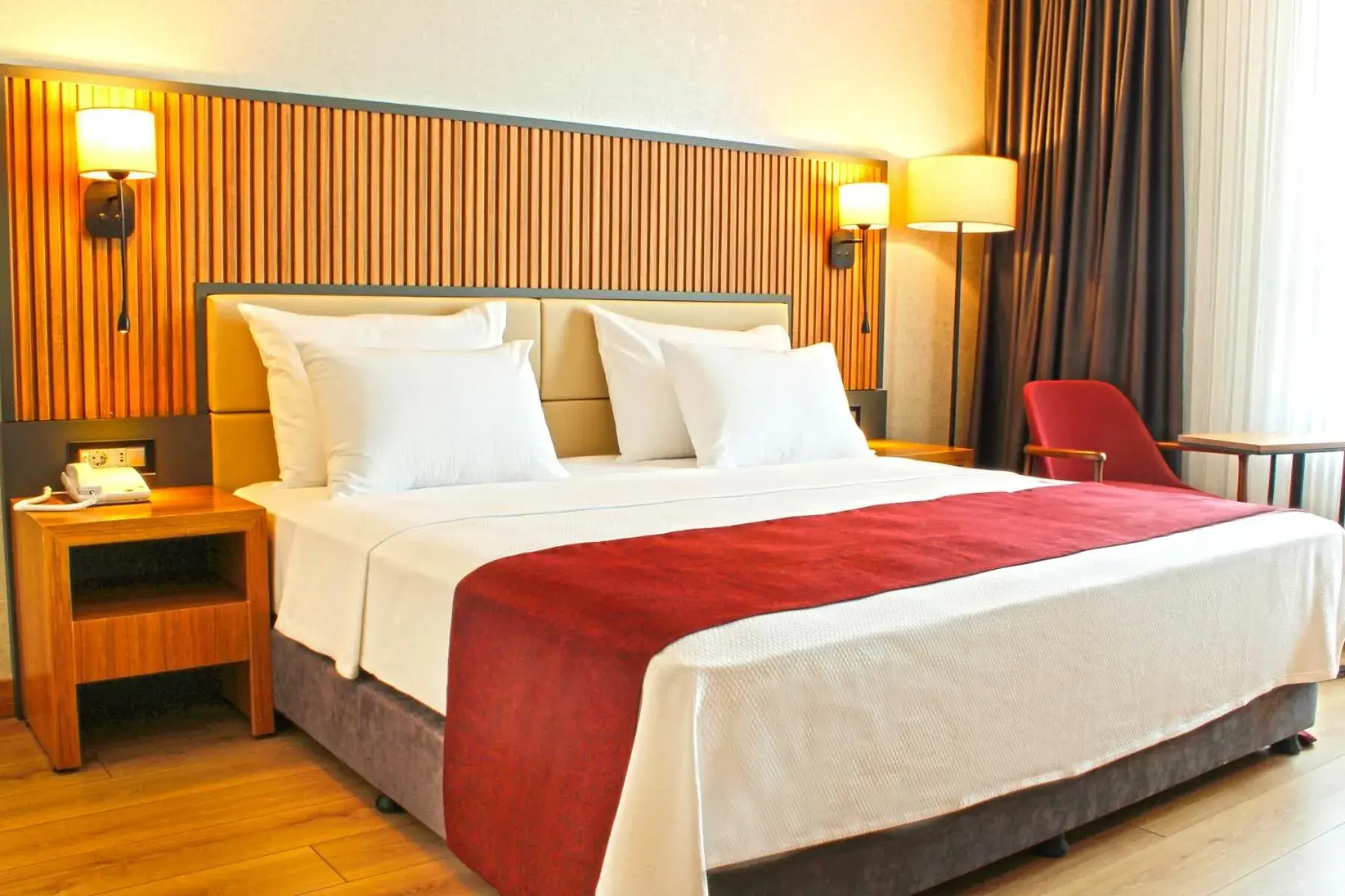1 King Bed, King Suite, Smoking in Ramada Plaza by Wyndham Ordu 1 King Bed, King Suite, Smoking in Ramada Plaza by Wyndham Ordu