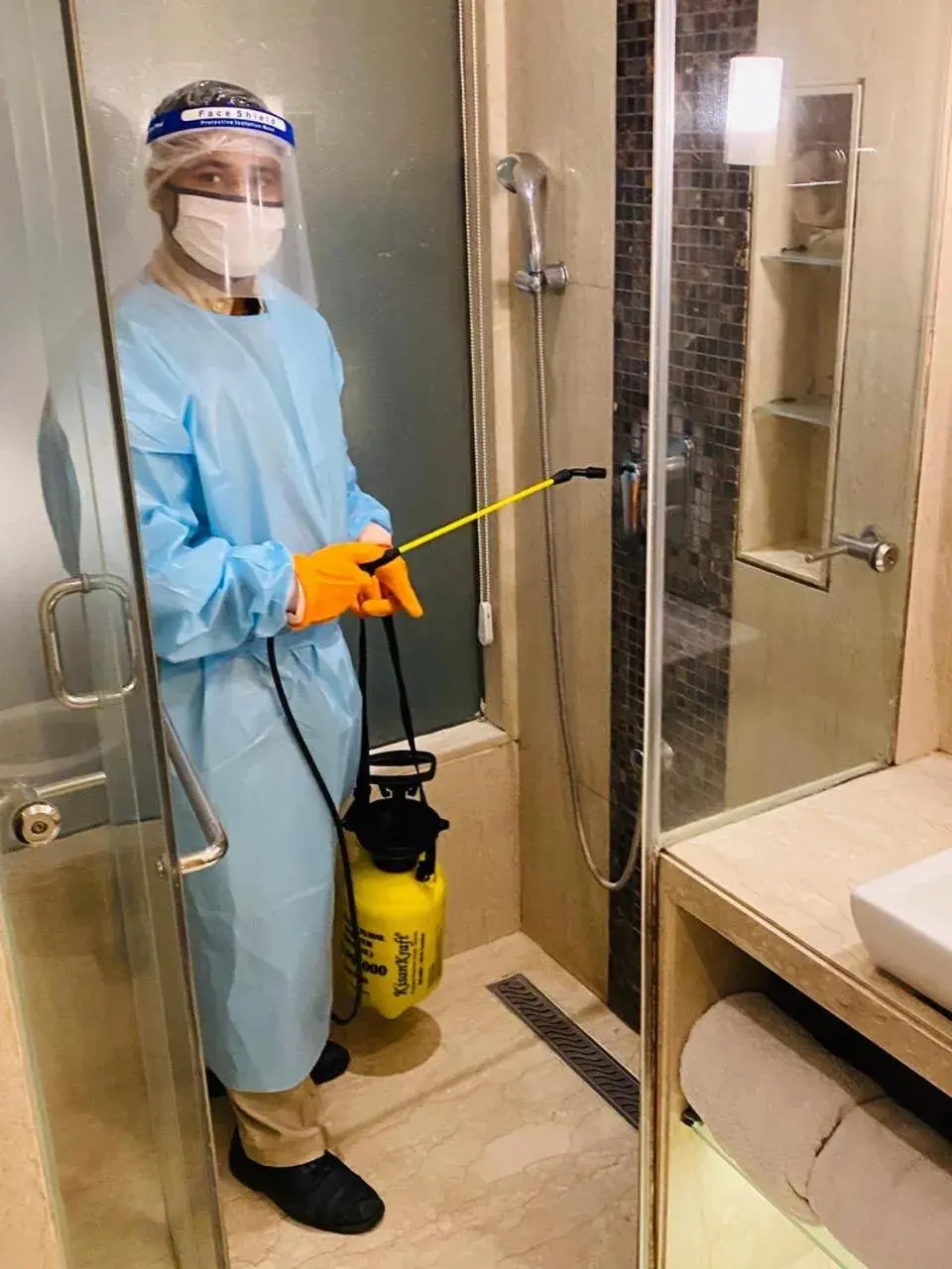 Deluxe Double or Twin Room in Hotel Vrisa Deluxe Double or Twin Room in Hotel Vrisa