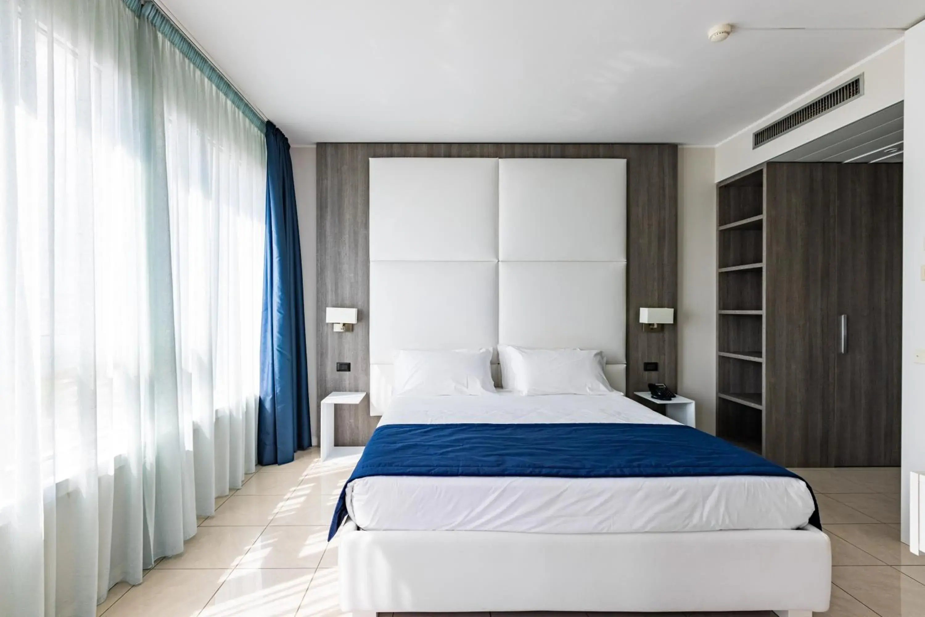 Suite with Sea View in Hotel Cristallo Suite with Sea View in Hotel Cristallo