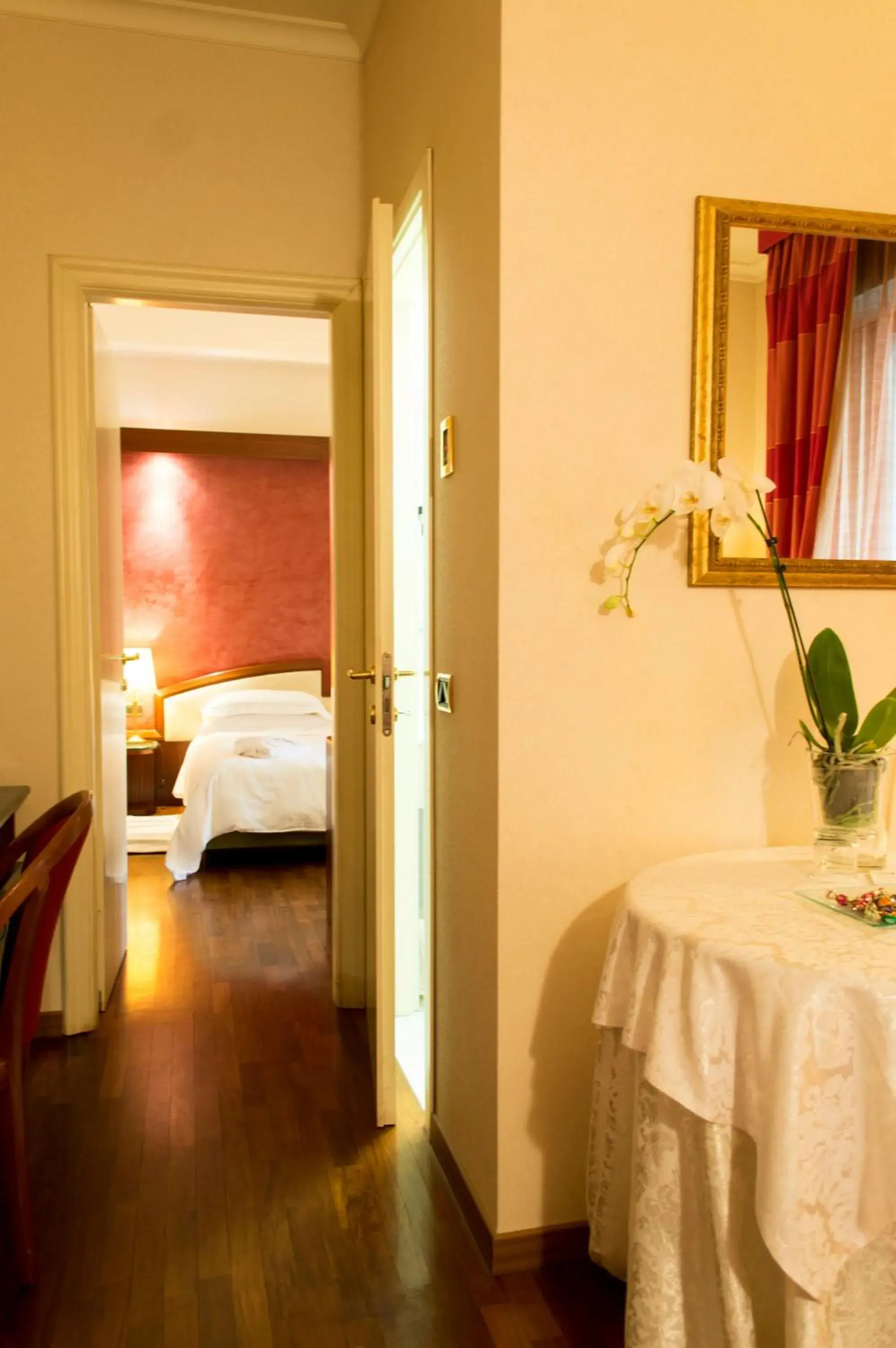 Junior Suite with Terrace in Hotel Polo Junior Suite with Terrace in Hotel Polo