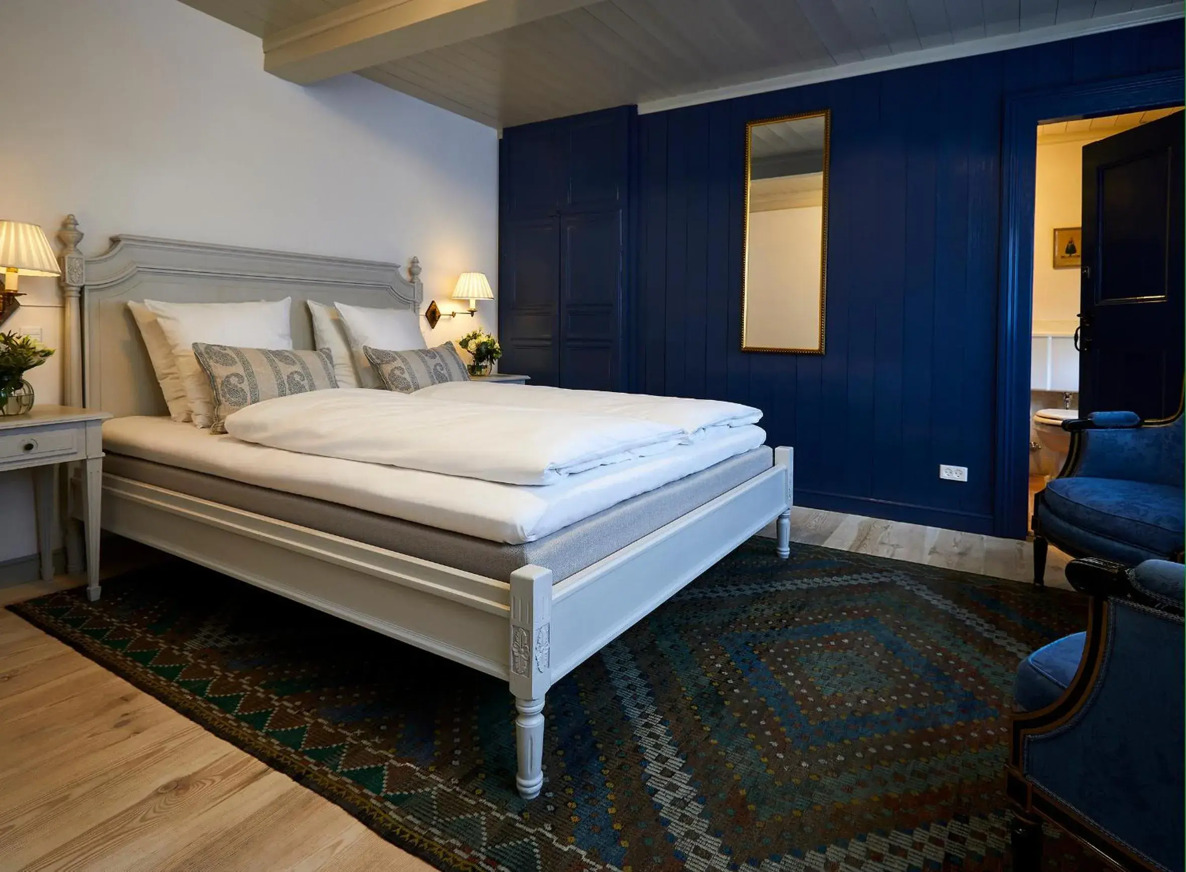 Deluxe Double Room in Schackenborg Slotskro Deluxe Double Room in Schackenborg Slotskro