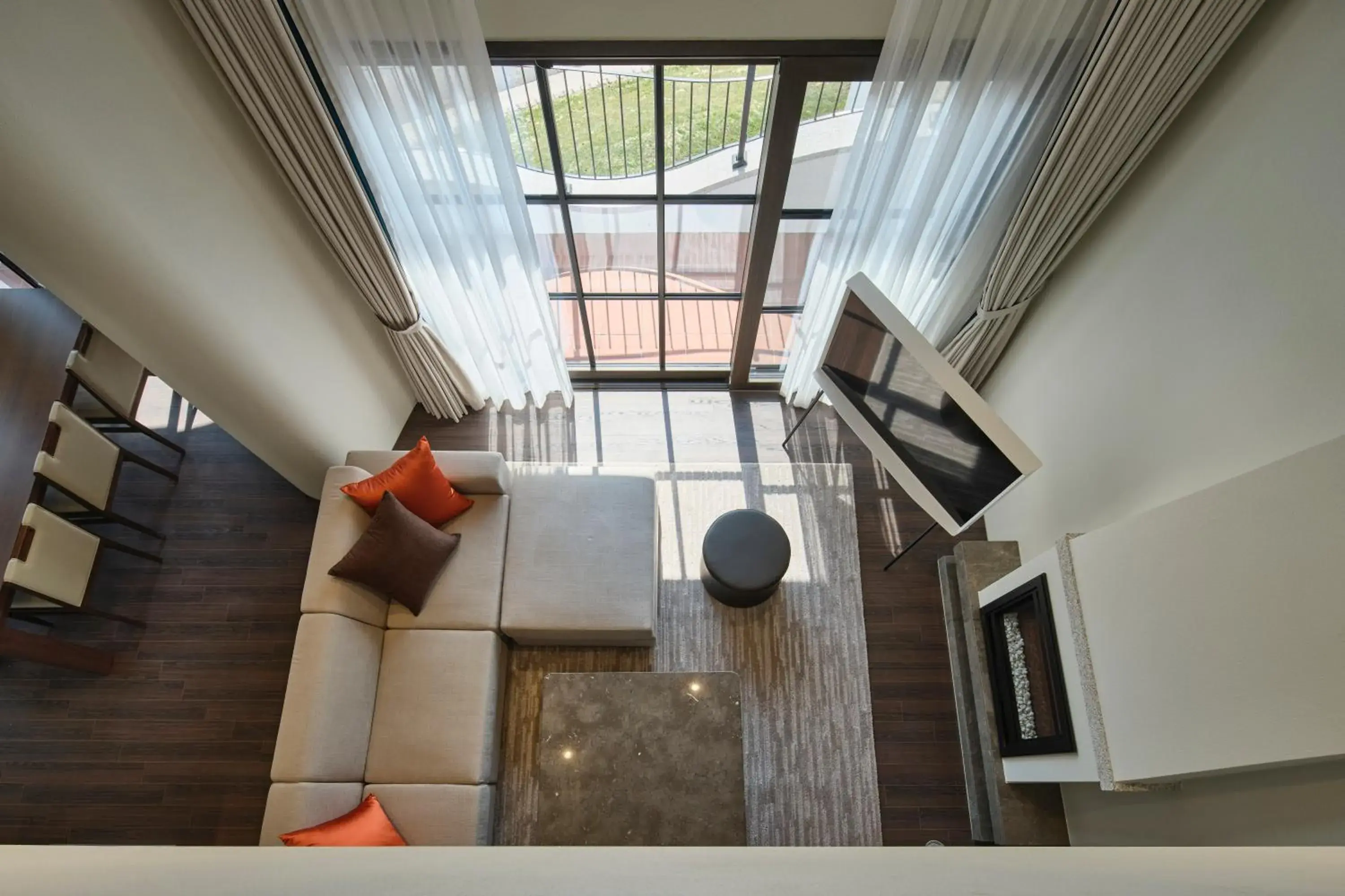 Royal Family Suite - B in Hundert Hills Royal Family Suite - B in Hundert Hills