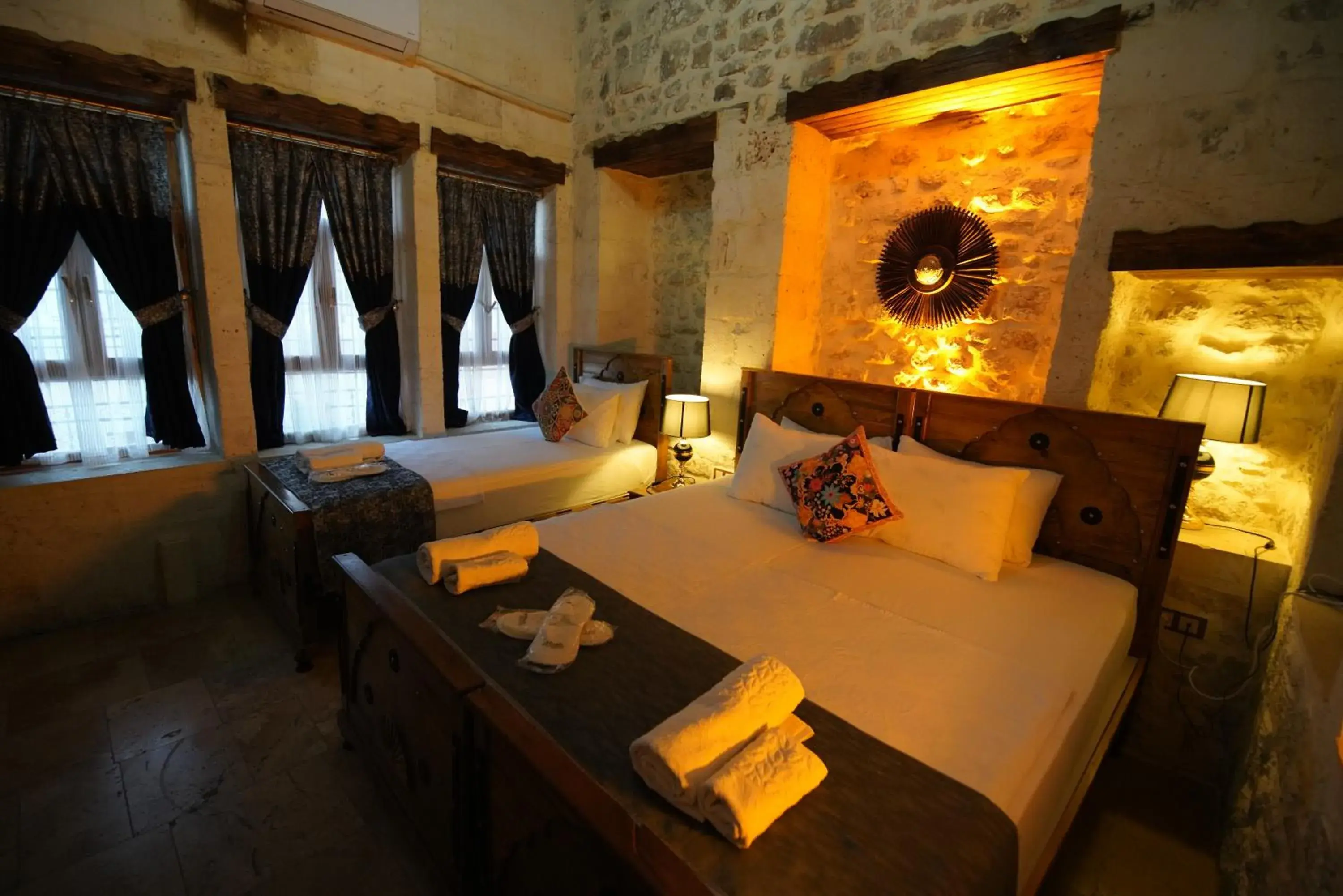 Triple Room in BABIL ANTIQUE HOTEL Triple Room in BABIL ANTIQUE HOTEL