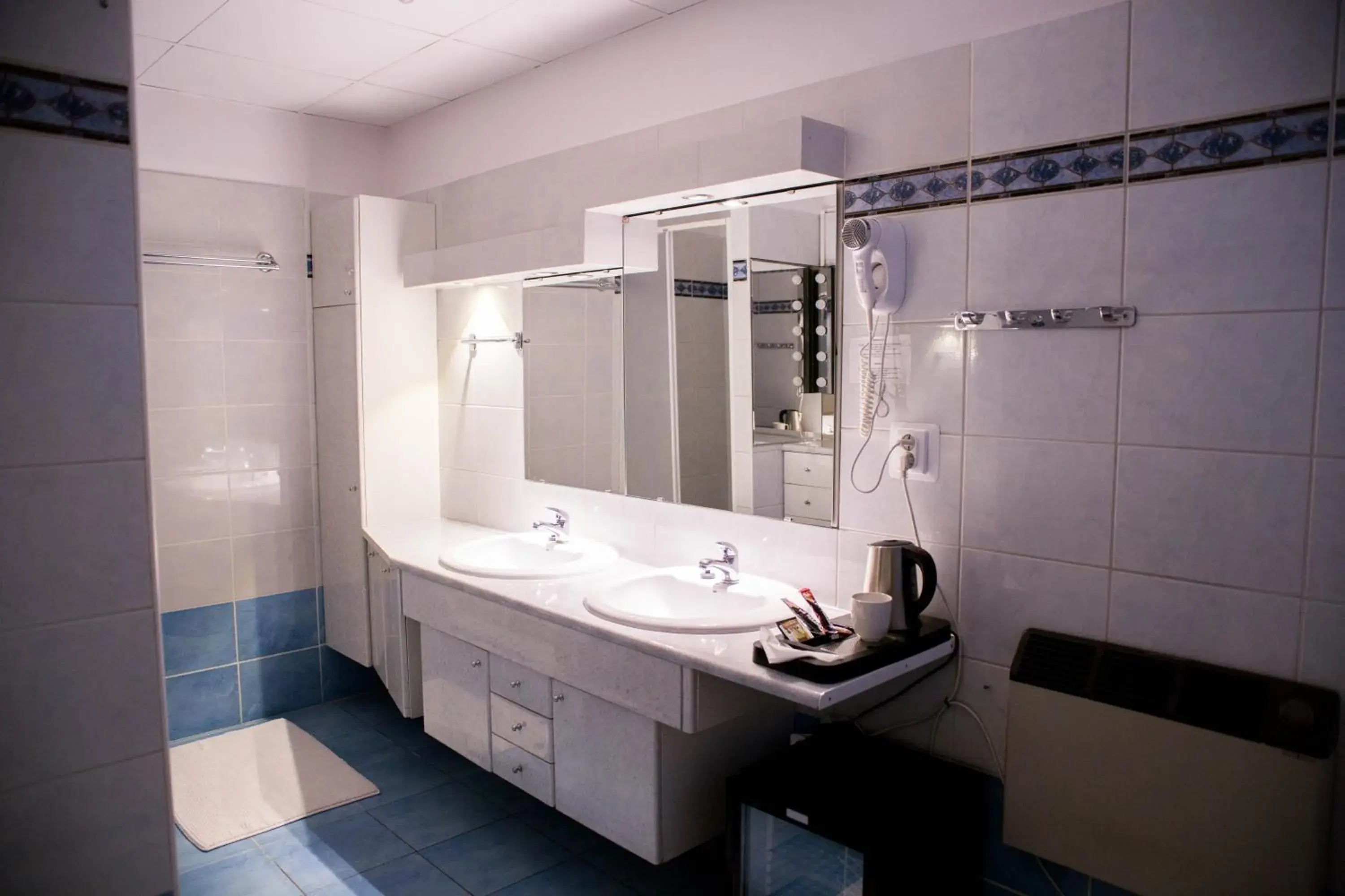 Three-Bedroom Apartment Suite in Aparthotel Maria Three-Bedroom Apartment Suite in Aparthotel Maria