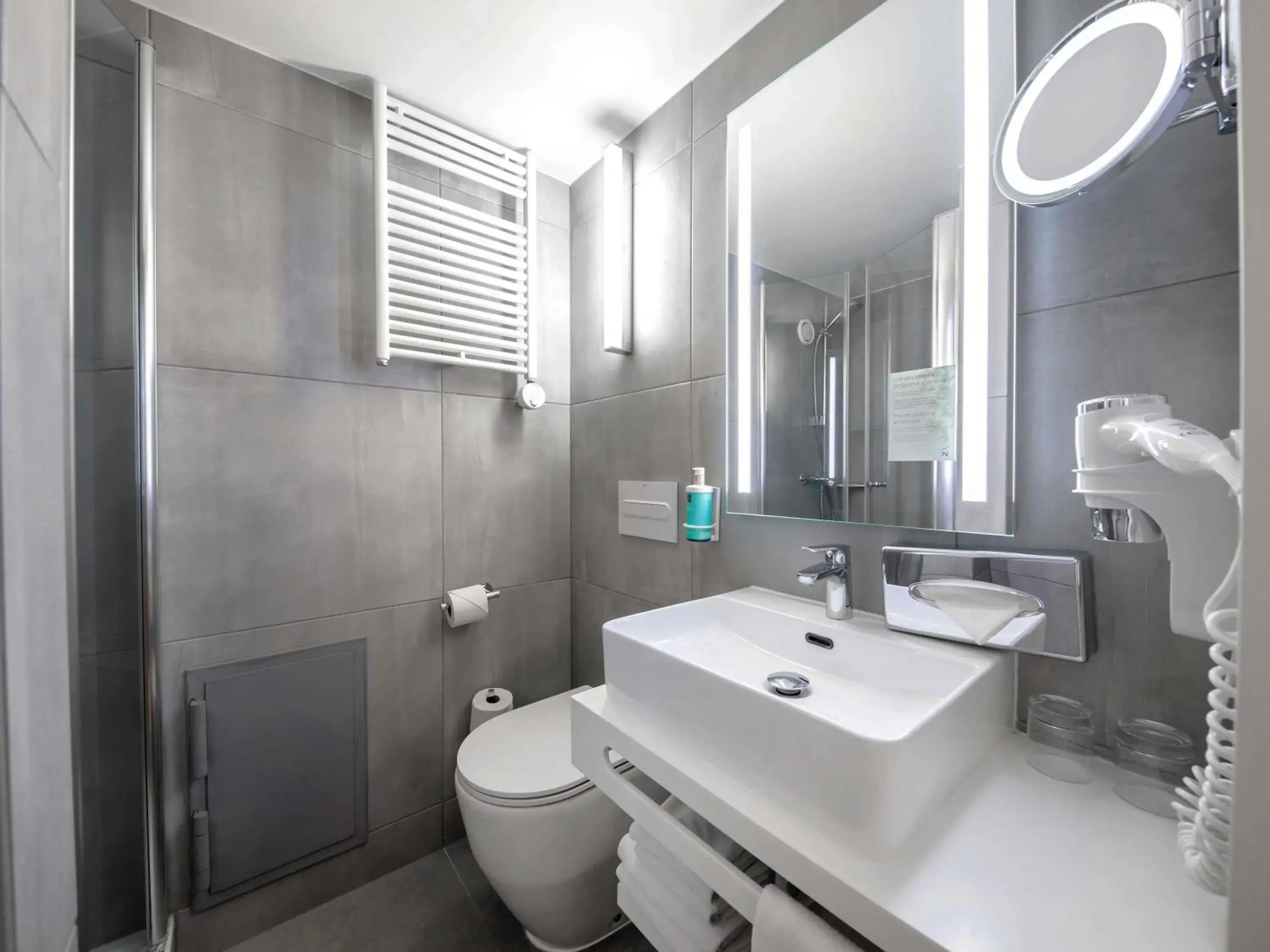 Standard Single Room in Novotel Warszawa Centrum Standard Single Room in Novotel Warszawa Centrum