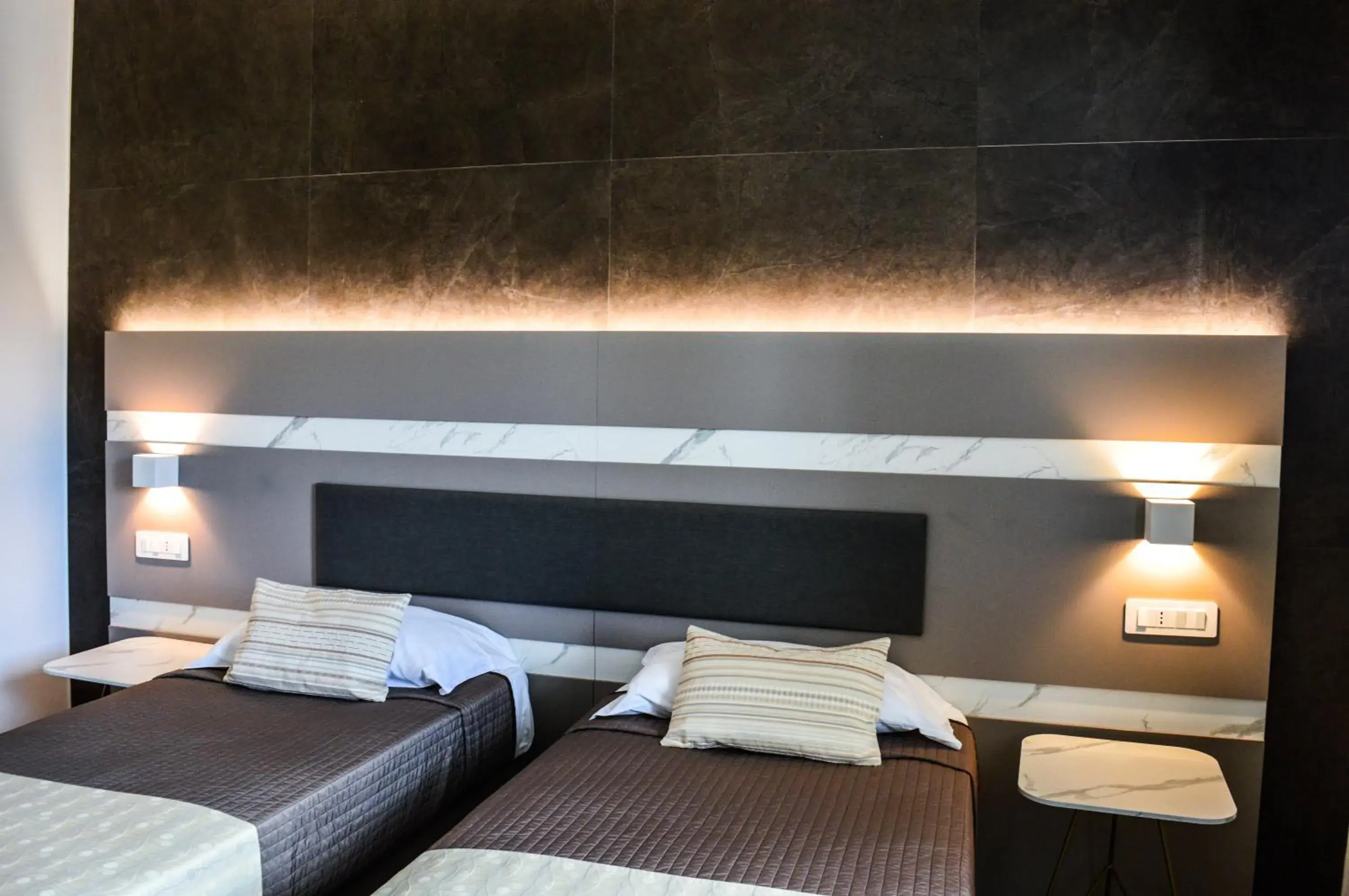 Superior Twin Room with Balcony in Mediterranea Hotel & Convention Center Superior Twin Room with Balcony in Mediterranea Hotel & Convention Center