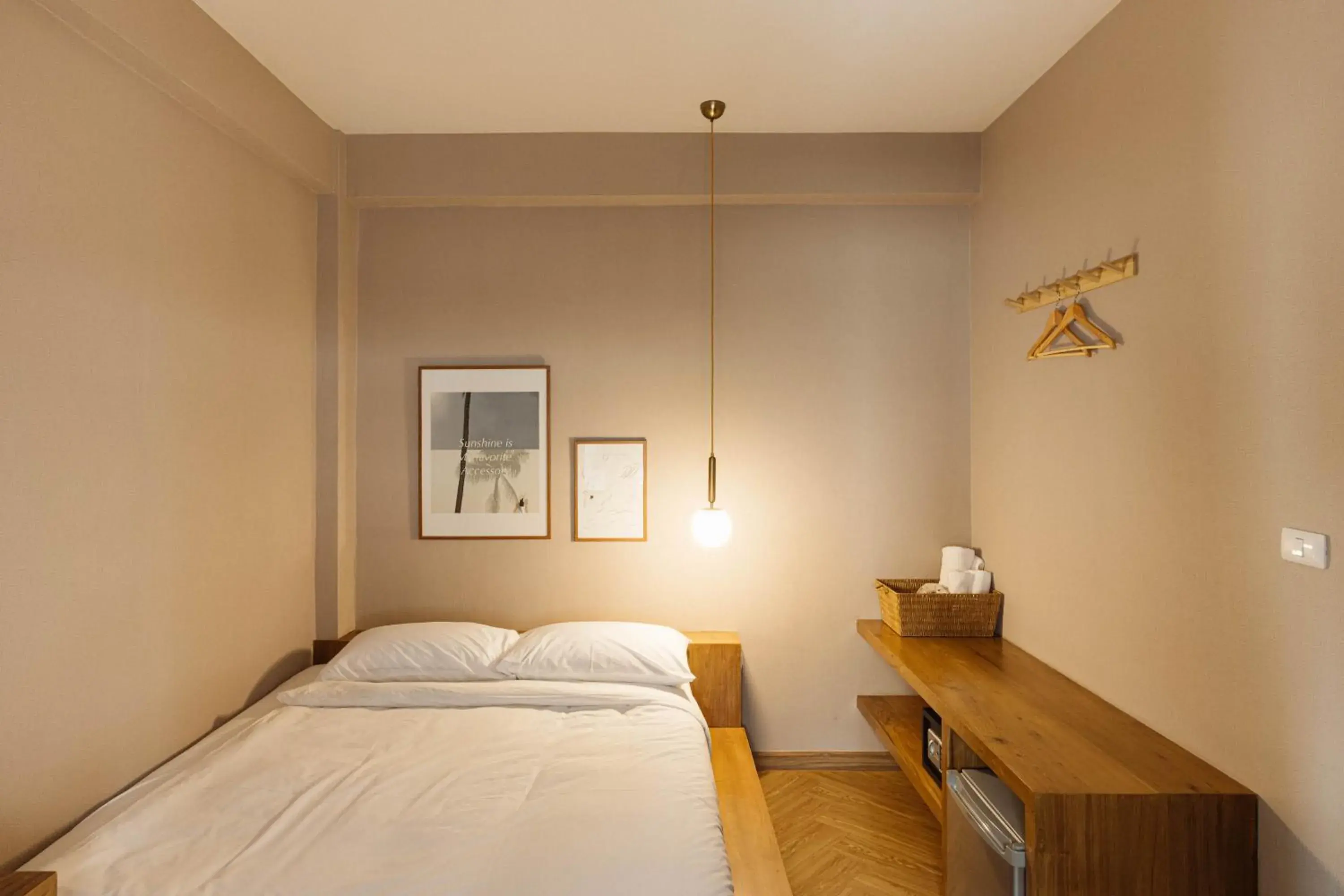 Budget Double Room in Maplewood Hotel Chiangmai Budget Double Room in Maplewood Hotel Chiangmai