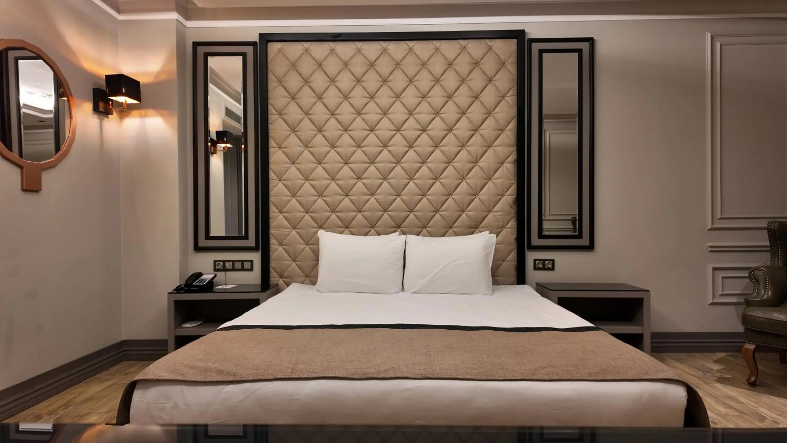 Standard Double Room in Lala Grand Hotel Standard Double Room in Lala Grand Hotel