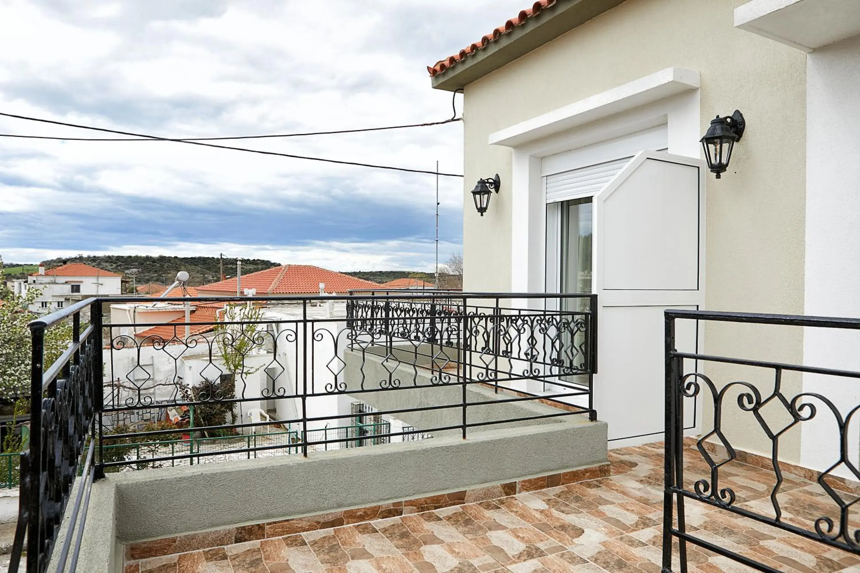 Apartment with Mountain View in Romilia Guesthouse Apartment with Mountain View in Romilia Guesthouse