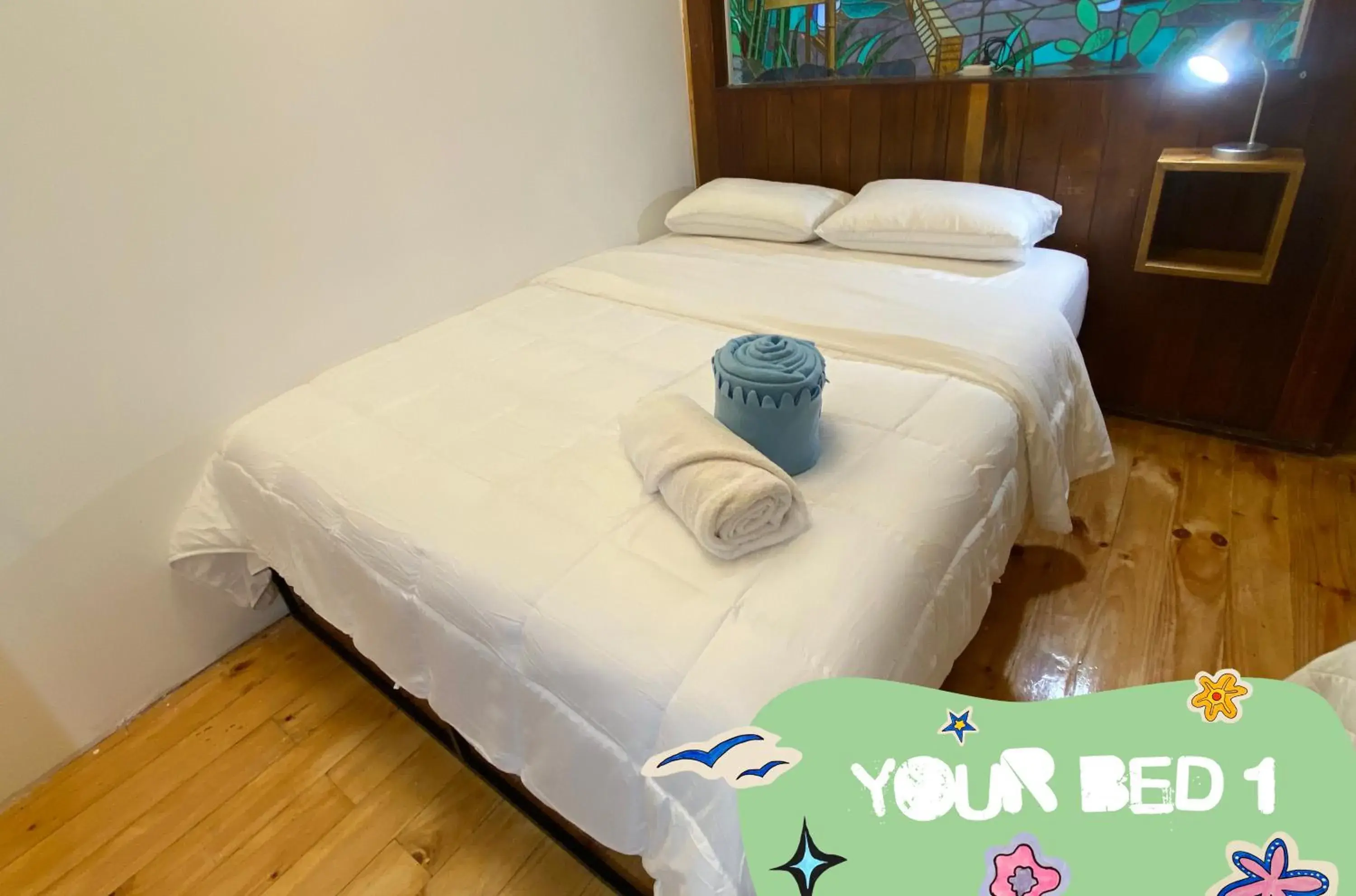 Triple Room in Hostal Fungi Casa Rosa Triple Room in Hostal Fungi Casa Rosa