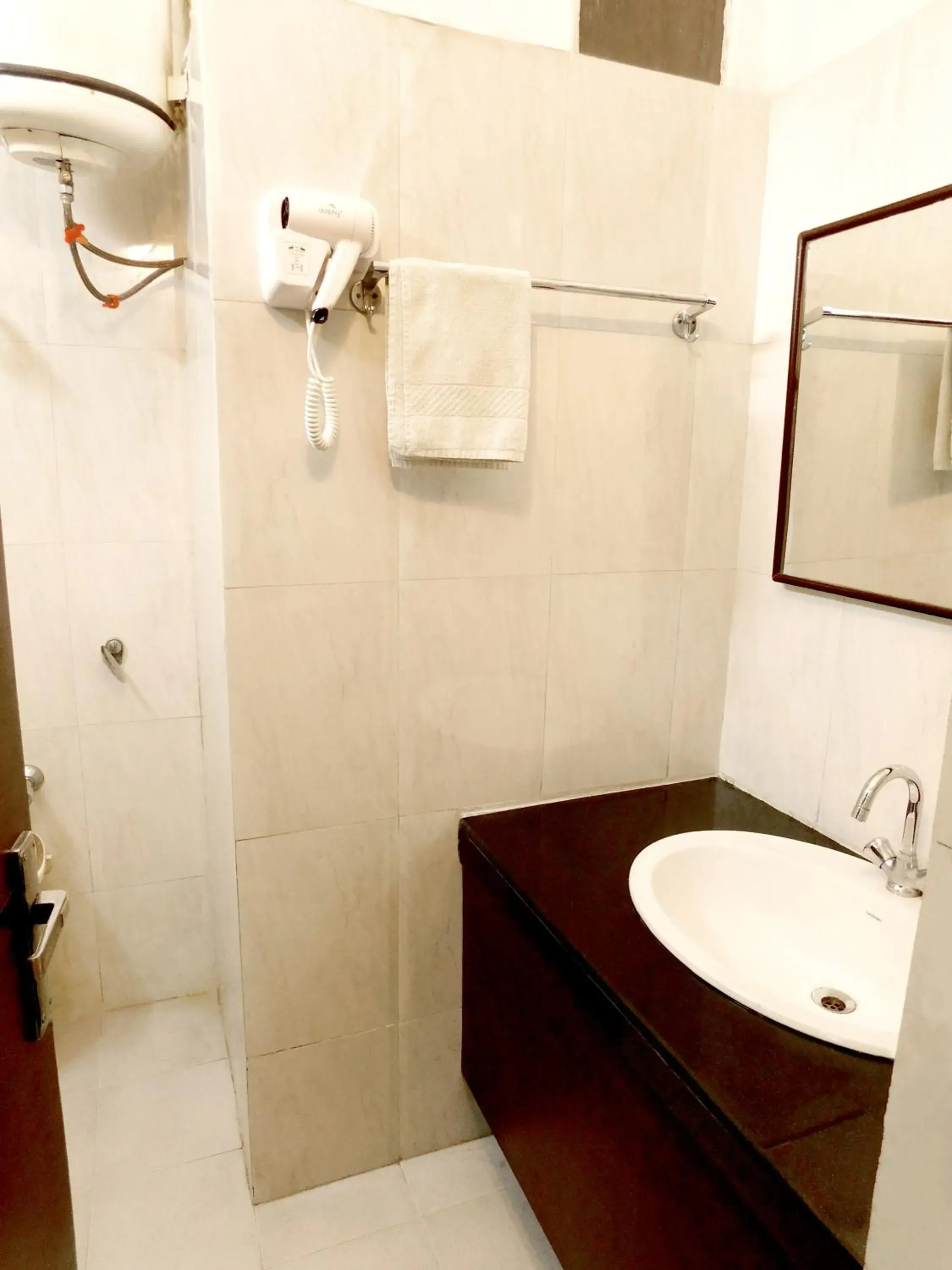 King Room with Mountain View - single occupancy in Hotel Crystal Palace King Room with Mountain View - single occupancy in Hotel Crystal Palace