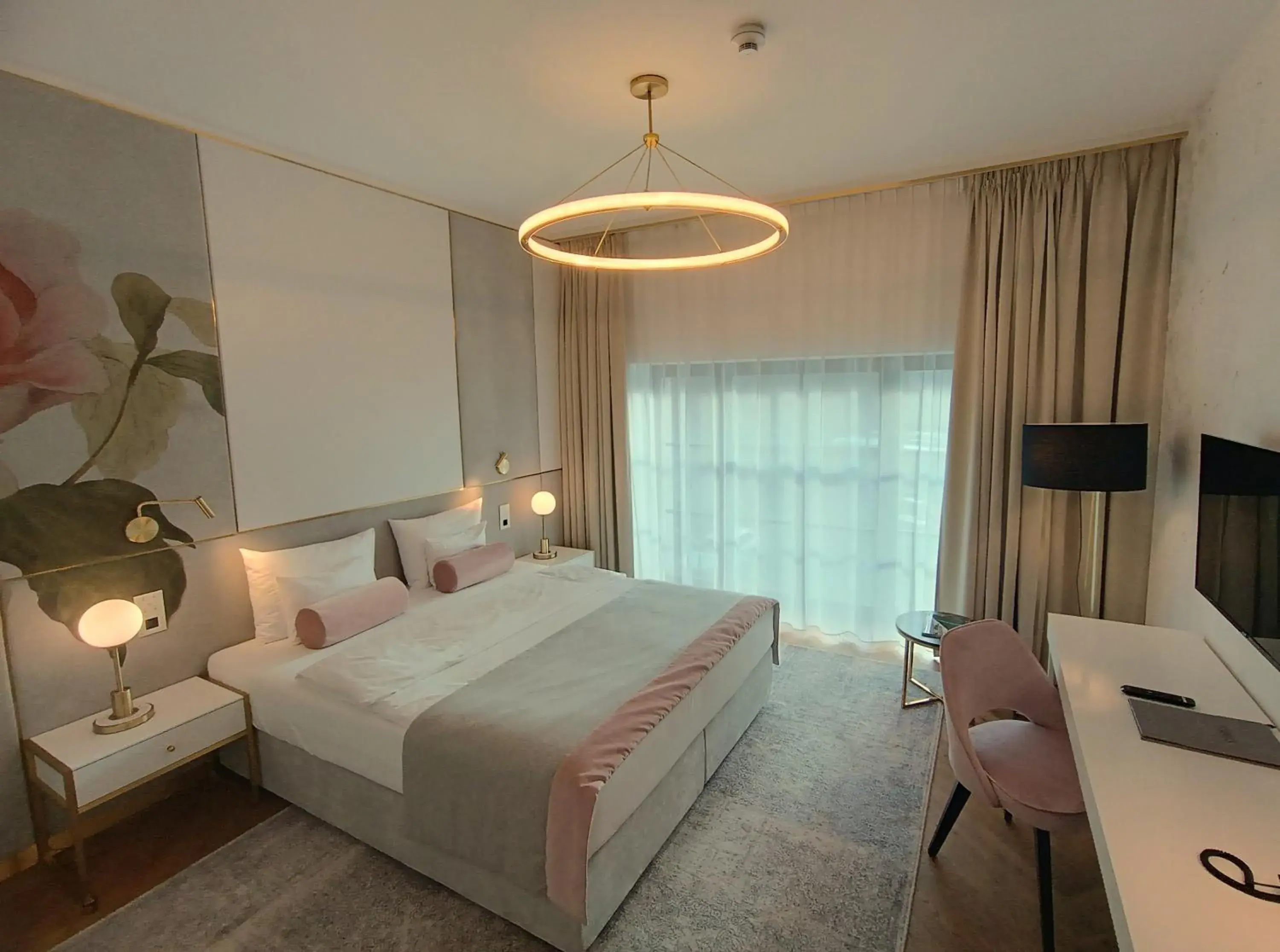 Premier Double/ Twin Room in Hotel Ferreus Modern Art Deco Premier Double/ Twin Room in Hotel Ferreus Modern Art Deco