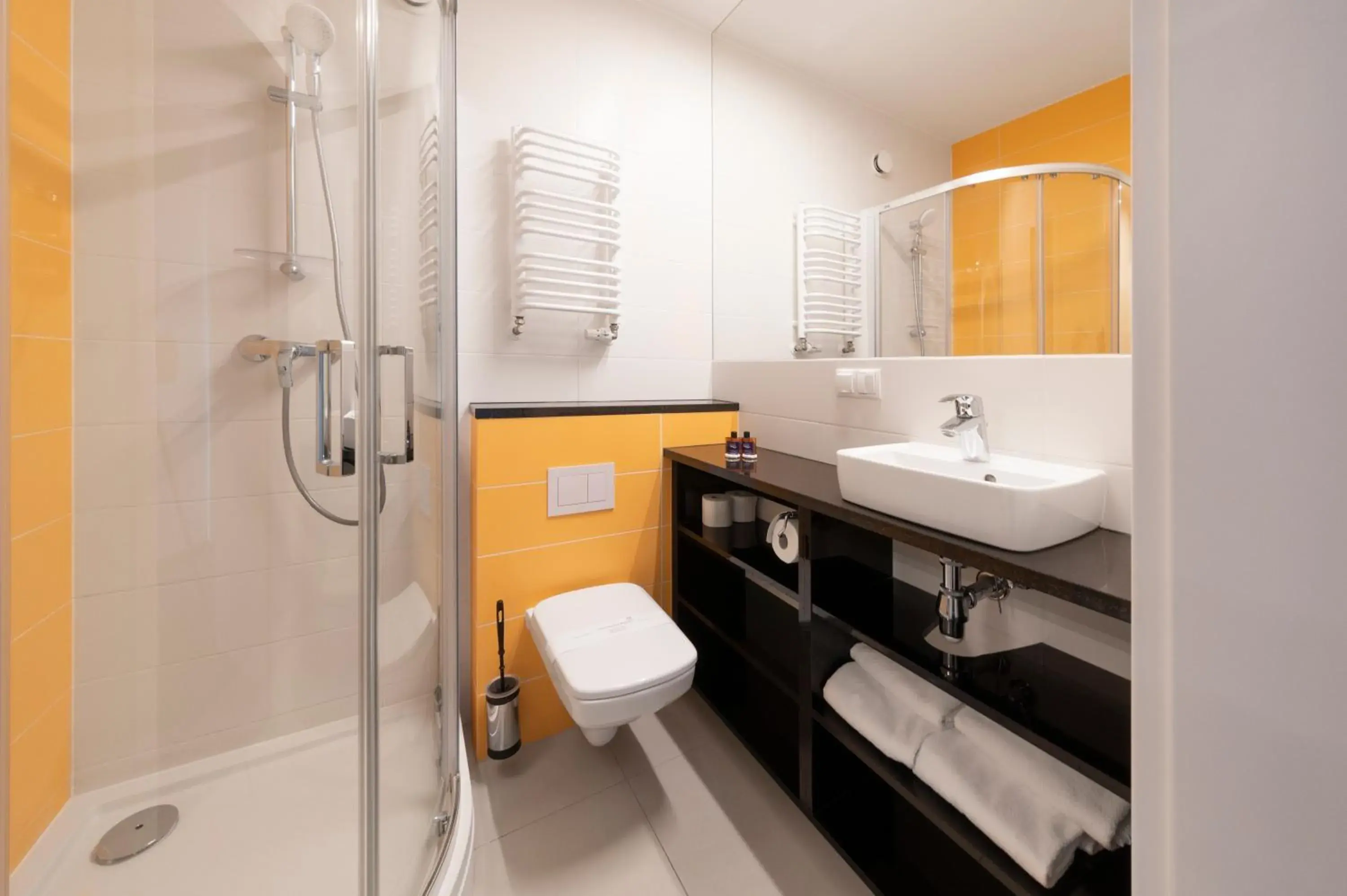 2 pp COMFORT PARK with balcony in Sanatorium Uzdrowiskowe Bałtyk 2 pp COMFORT PARK with balcony in Sanatorium Uzdrowiskowe Bałtyk