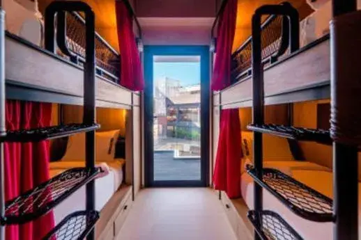 Quadruple Room with Private Bathroom in SocialTel Koh Samui Quadruple Room with Private Bathroom in SocialTel Koh Samui