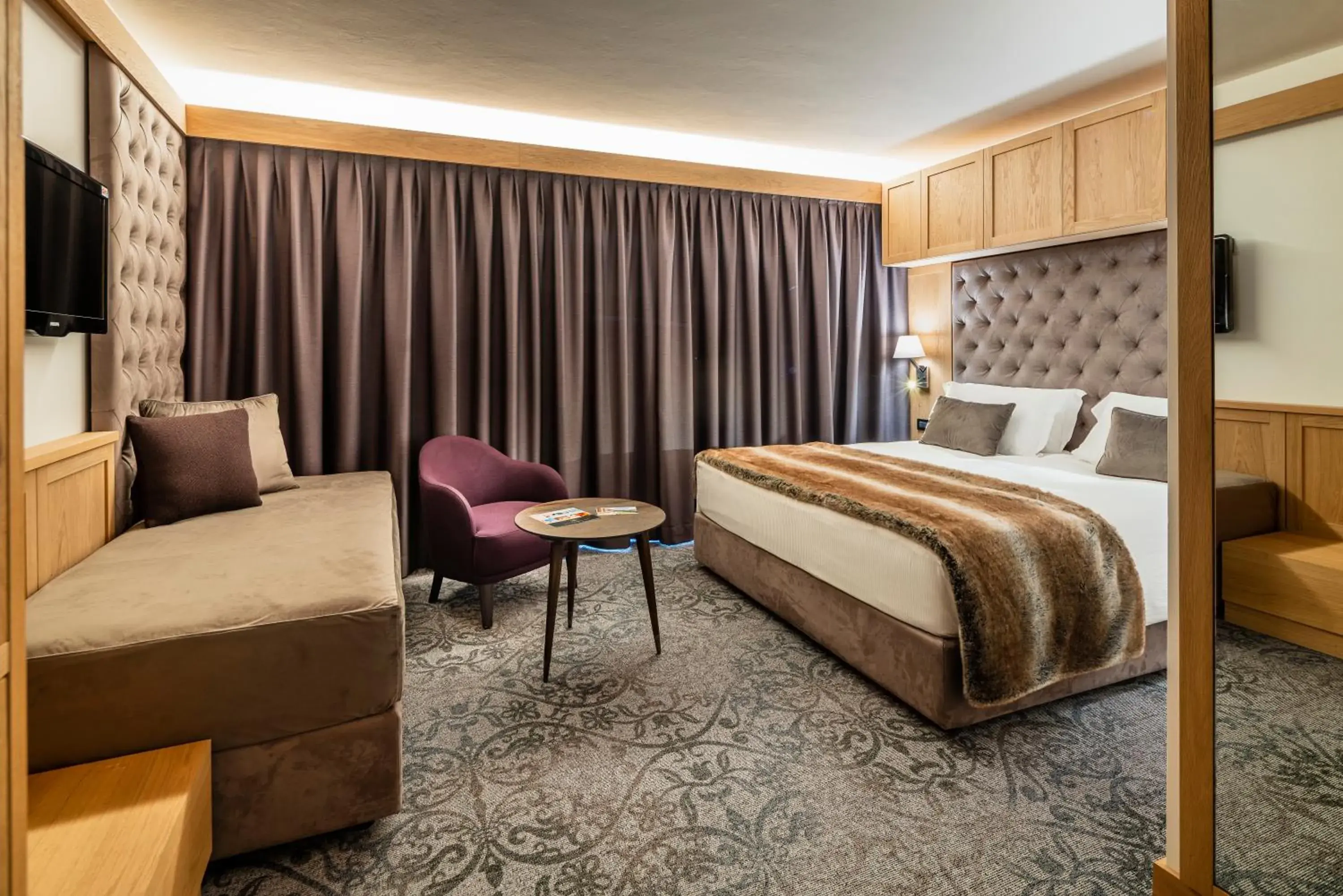 Deluxe Suite in Hotel Lajadira & Spa Deluxe Suite in Hotel Lajadira & Spa