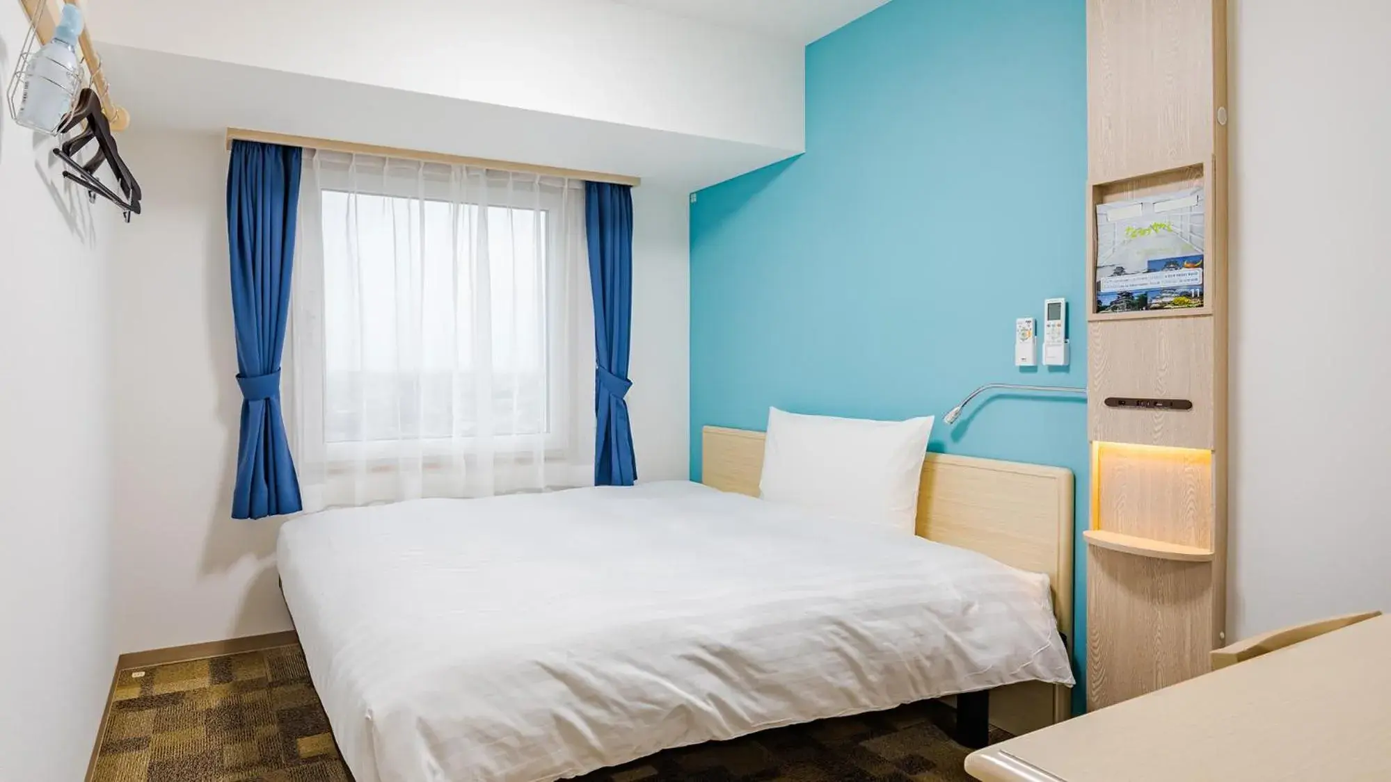 Double Room for Single Use - Smoking in Toyoko Inn Kasukabe-eki Nishi-guchi Double Room for Single Use - Smoking in Toyoko Inn Kasukabe-eki Nishi-guchi